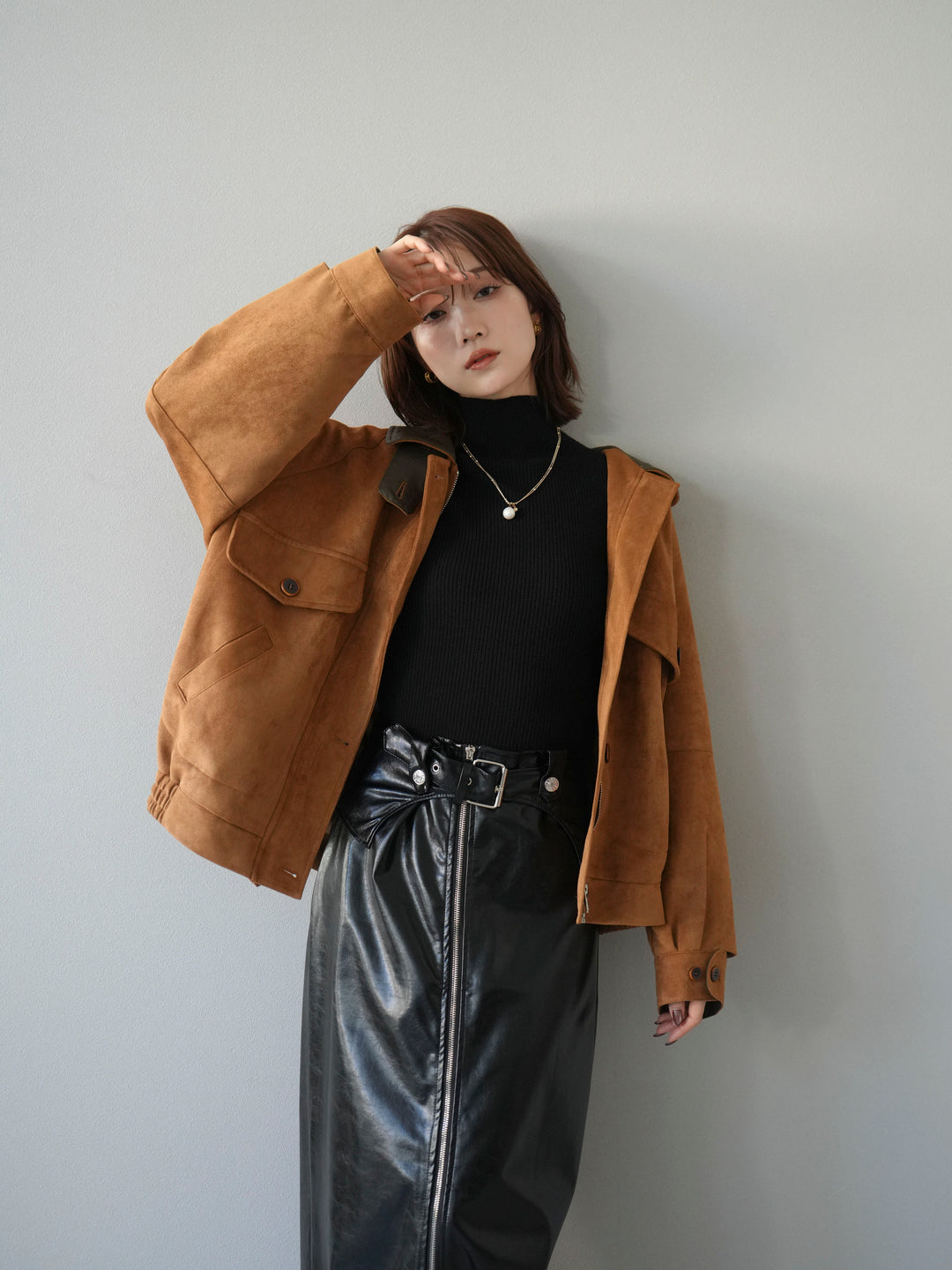 [予約]袖ボタンボトルネックリブニットトップス/オレンジ