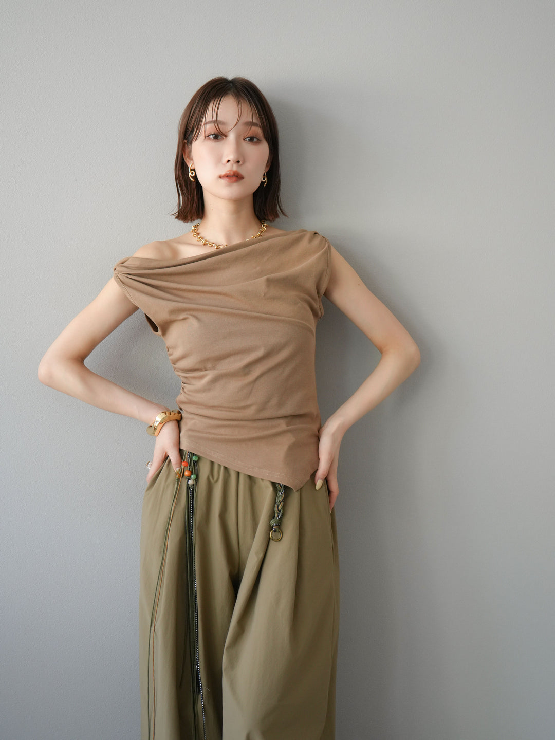 [SET]タックデザイントップス＆ビーズベルト付きパンツSET UP(2set)