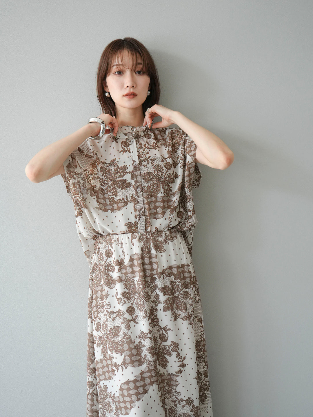 [SET] 花朵圖案法式袖襯衫 + 花朵圖案喇叭裙 (2 套)