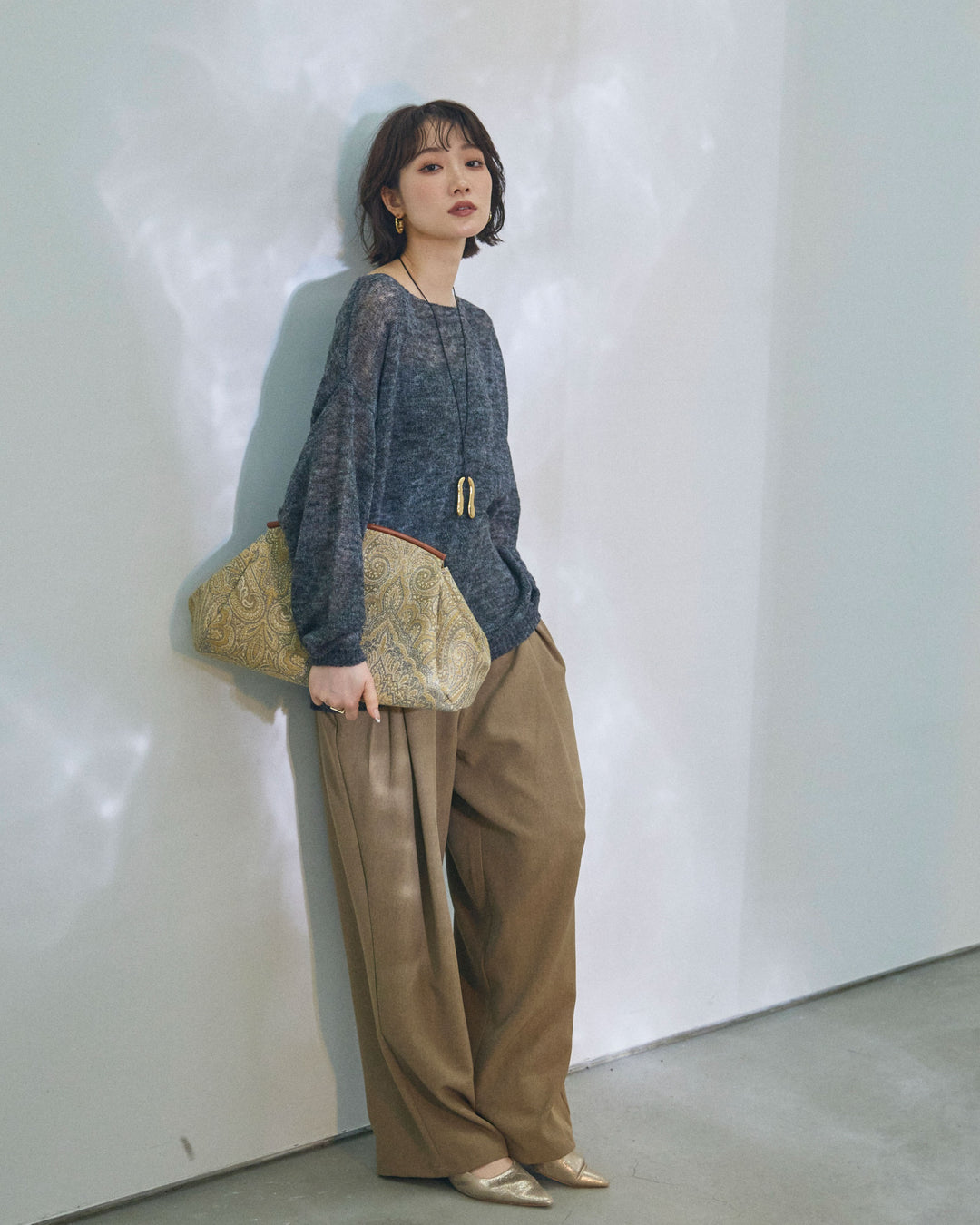 [予約]アシンメトリーウエストタックパンツ/beige