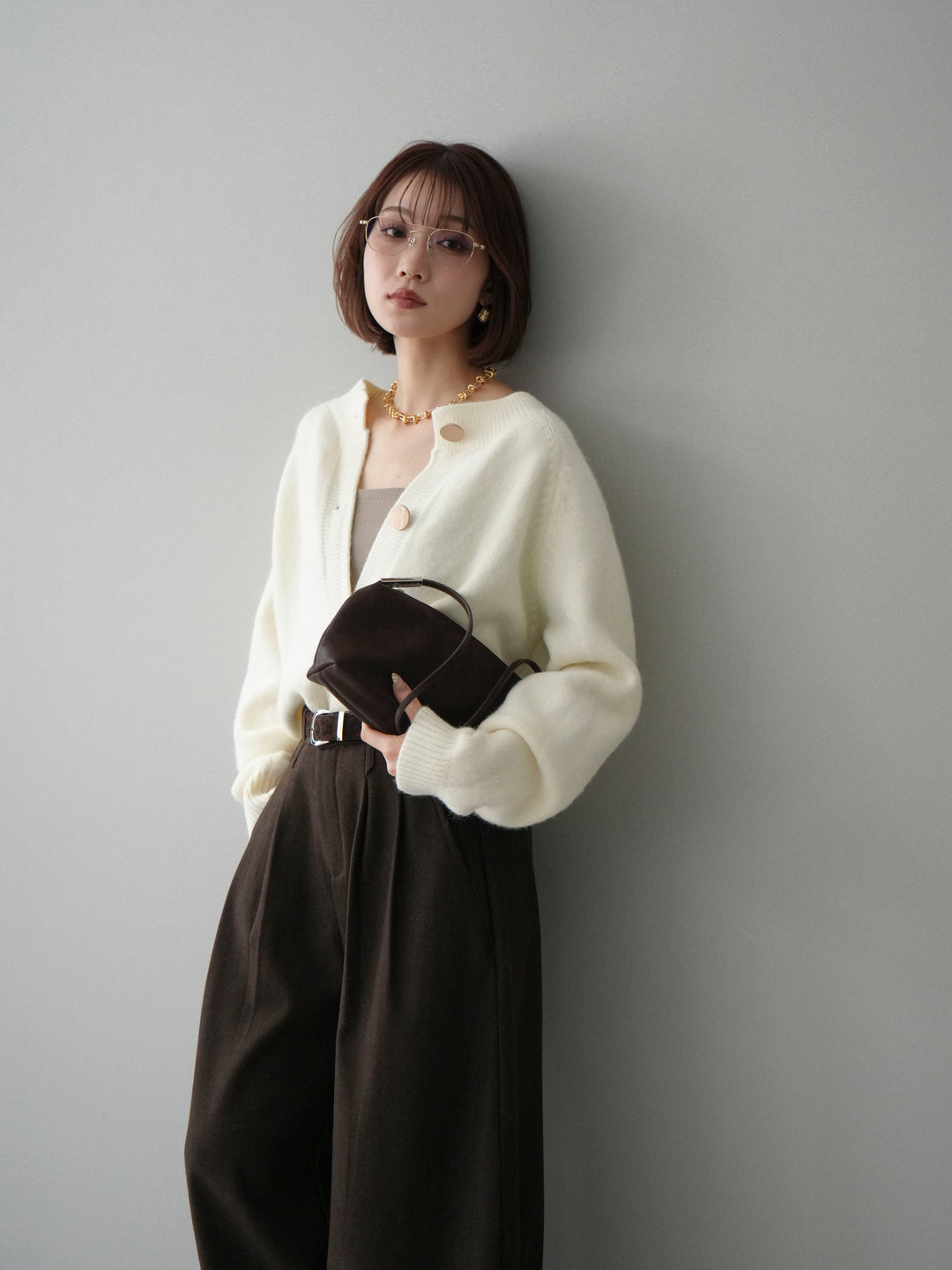 [予約]BIGボタンニットカーディガン/white