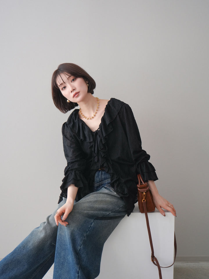 [予約]ラッフルレーススリットブラウス/black