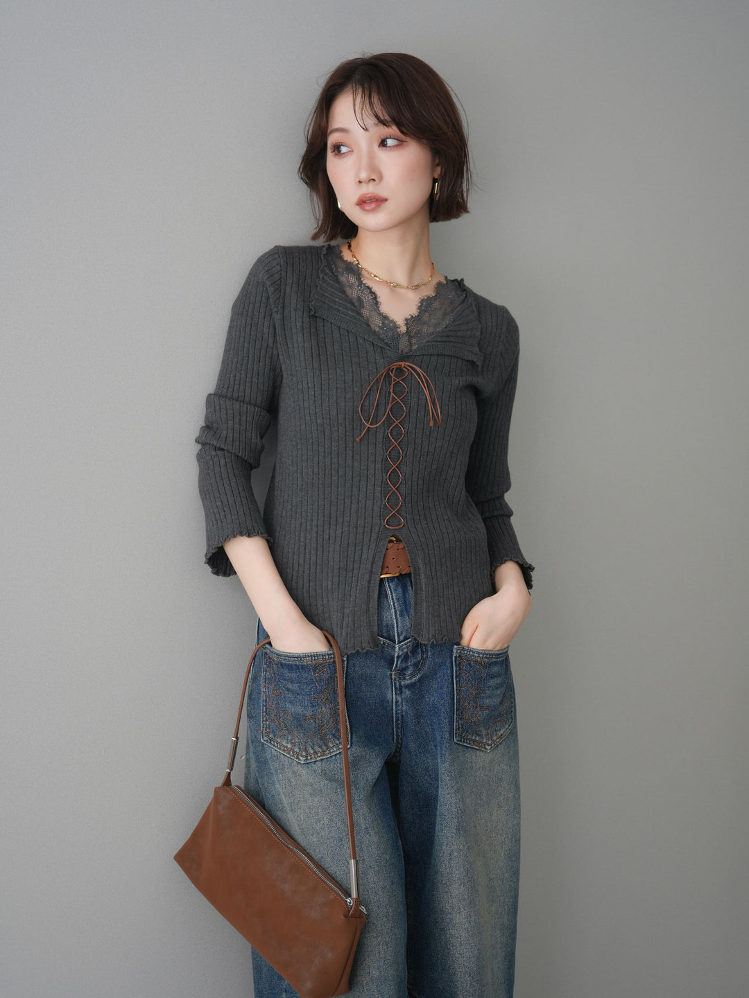 [予約]レースネックレースアップリブニットトップス/gray