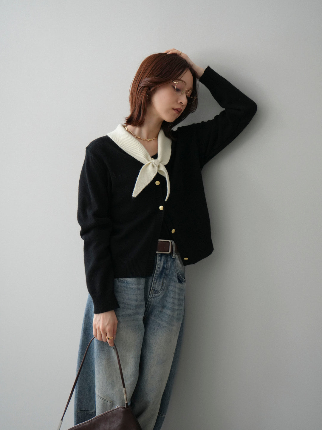 [SET]デザイン襟ニットカーディガン+ベルト付カーブデニムパンツ(2set)