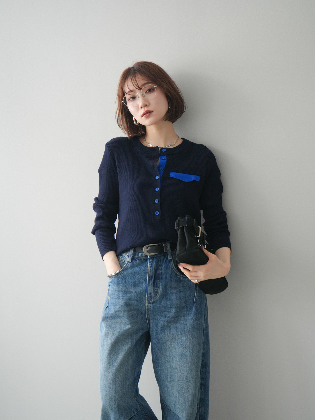 [予約]バイカラーデザインポケット配色ヘンリーネックニットソー/navy
