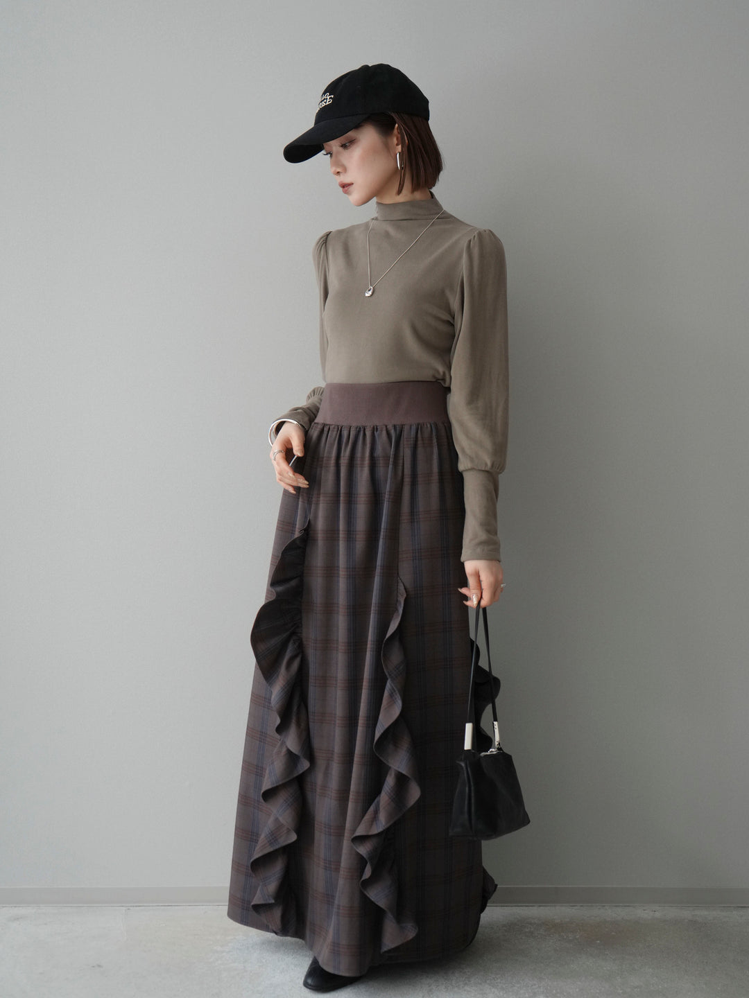 [SET]プチネックパワーショルダー起毛トップス+チェック柄フリルハイウエストマキシスカート(2set)