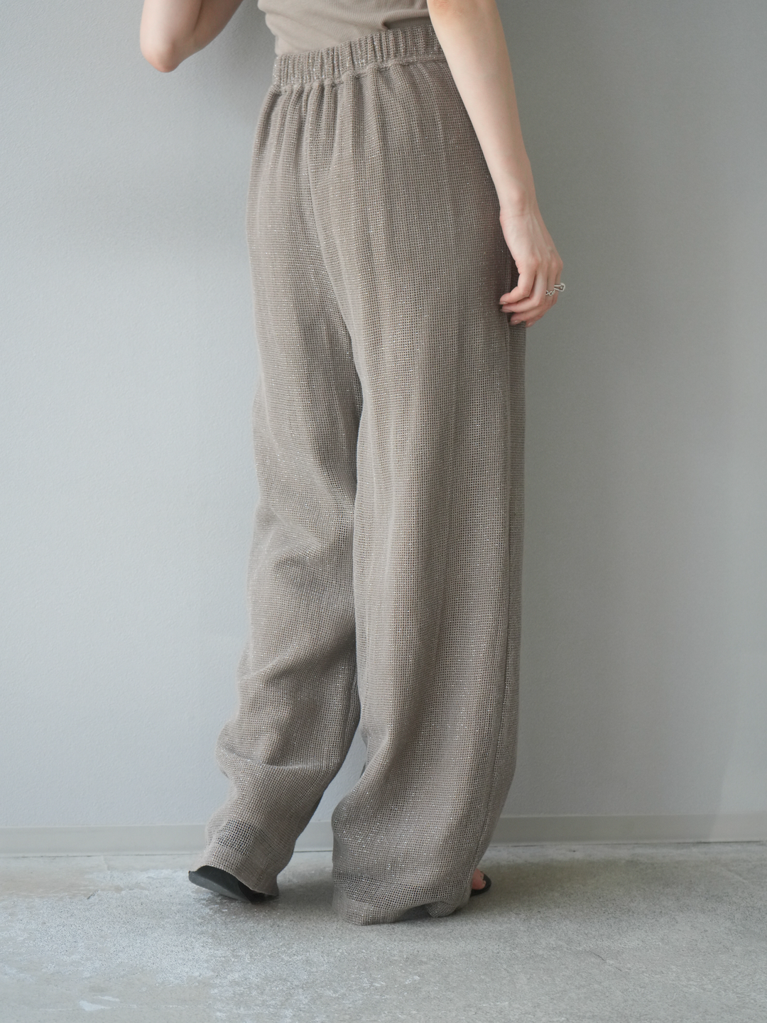 [預購] 棉金銀絲網眼休閒褲/米色