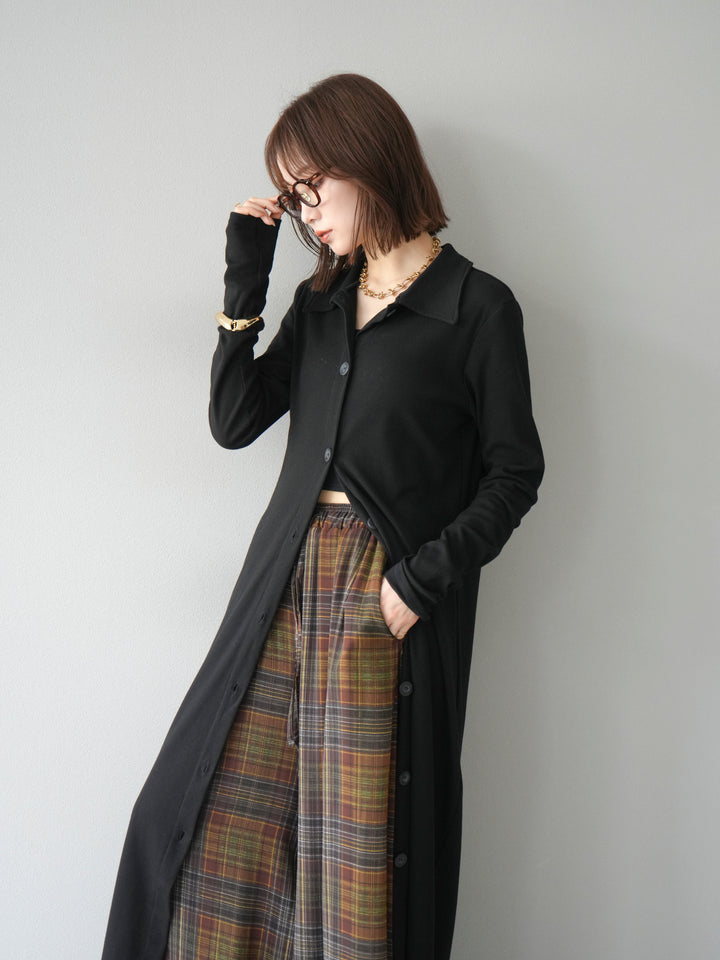 [予約]襟付きカットリブボタンワンピース/ブラック