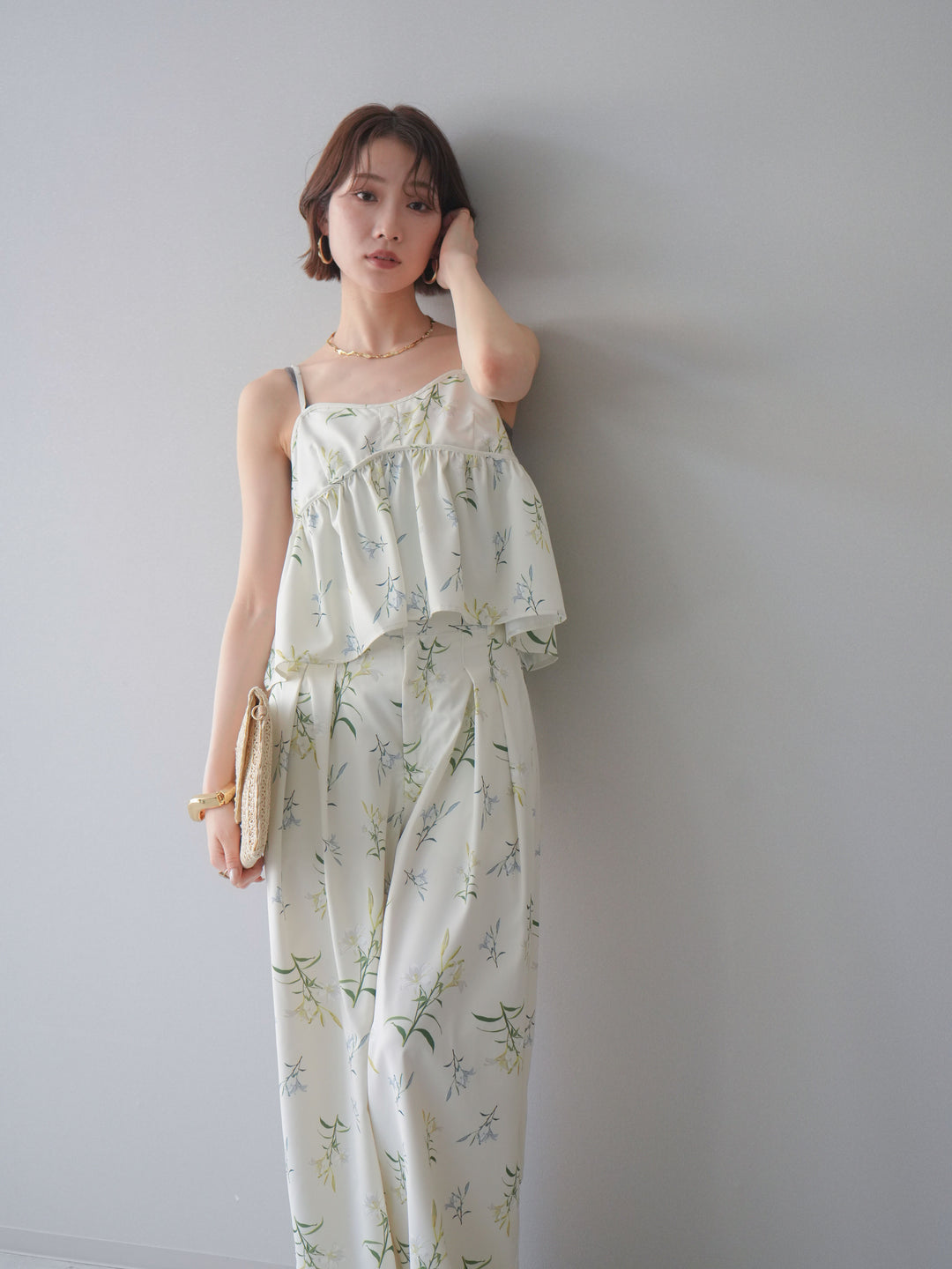 [SET]フラワープリントキャミソール+フラワープリントタックパンツ(2set)