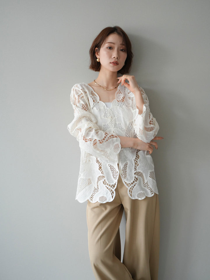 [予約]立体レーススカラップブラウス/white