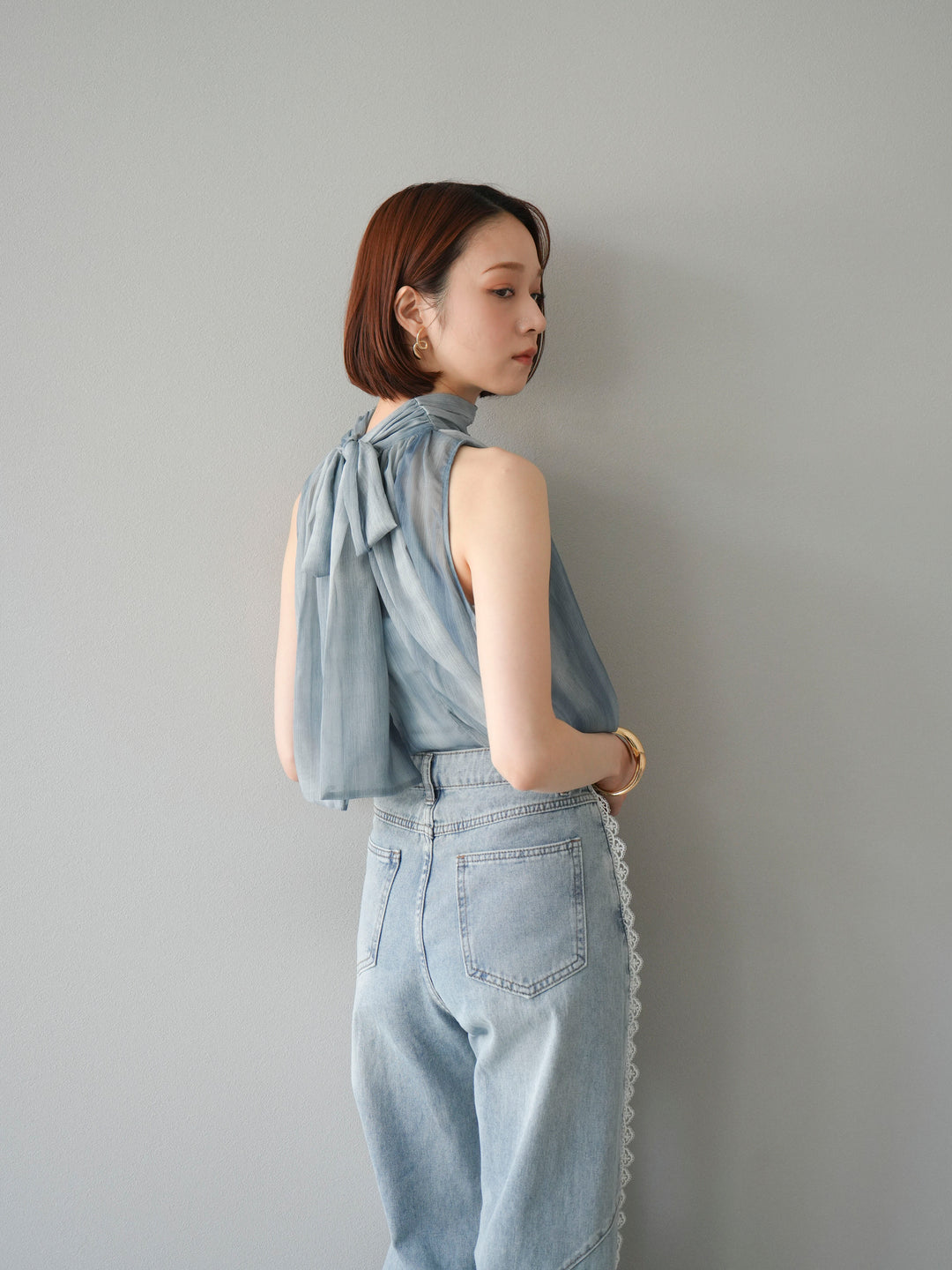 [予約]ニュアンスシアーホルターネックブラウス/グリーン