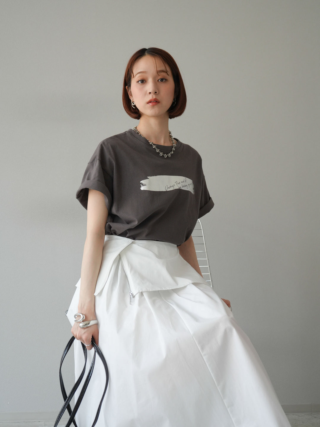 [予約]箔プリントTシャツ/チャコールシルバー