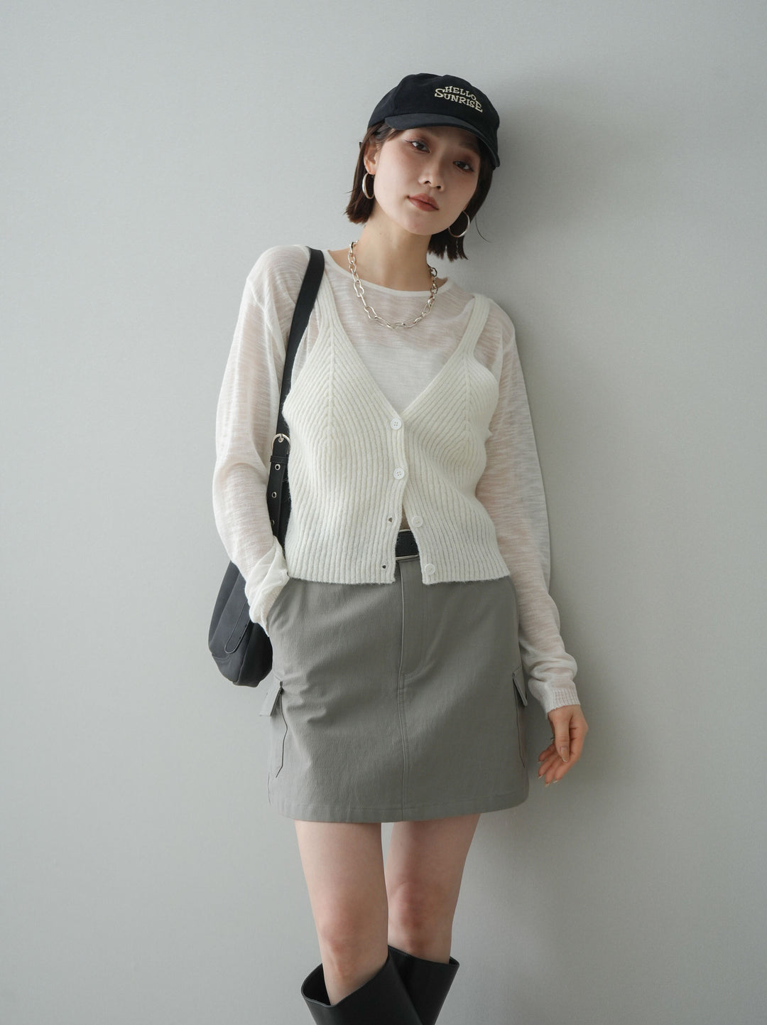 [予約]ビスチェアンサンブルシアーニット/white