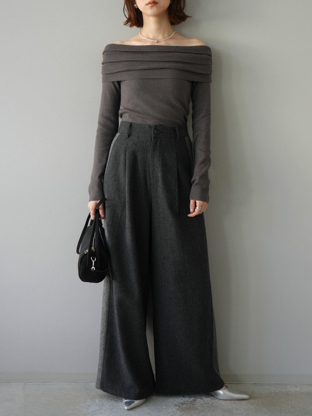 [予約]オフショルニットプルオーバー/チャコール