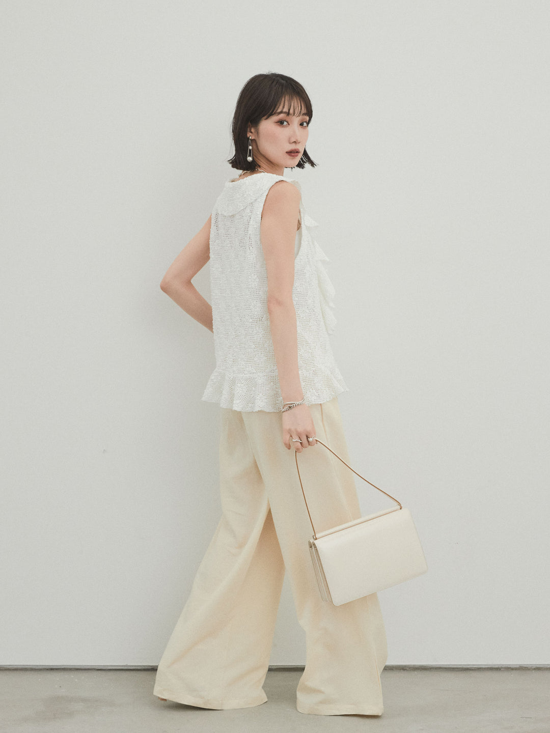 [SET]テープヤーンラッフルノースリトップス+リネンタッチタックワイドパンツ (2set)