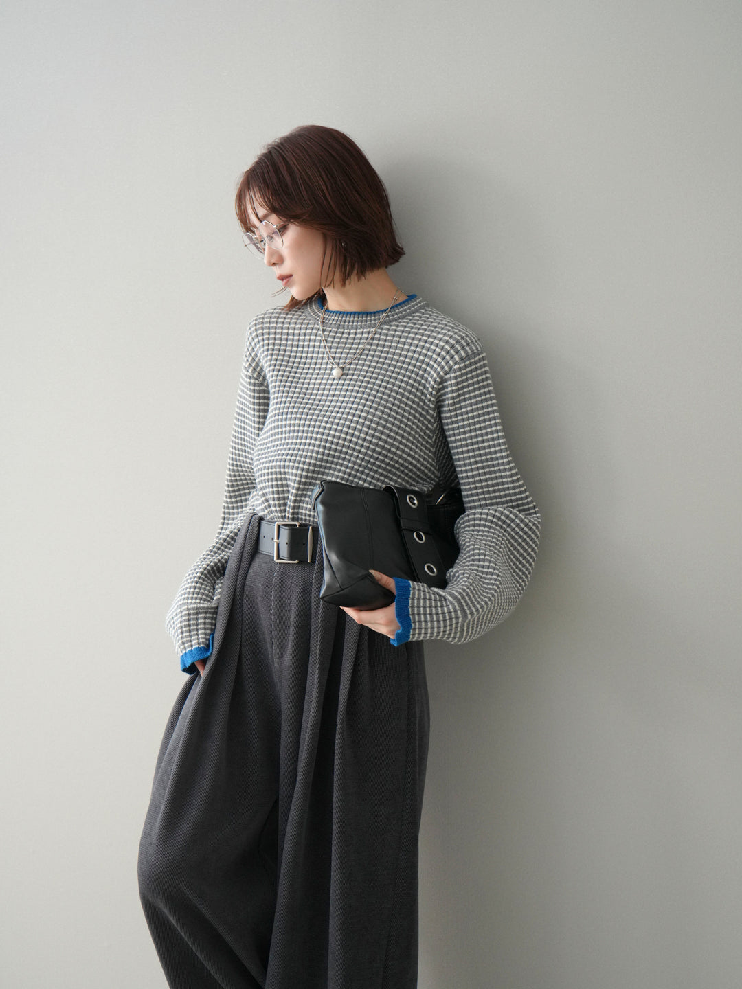 [予約]ラメ異素材ボーダーリブニットプルオーバー/charcoal×blue