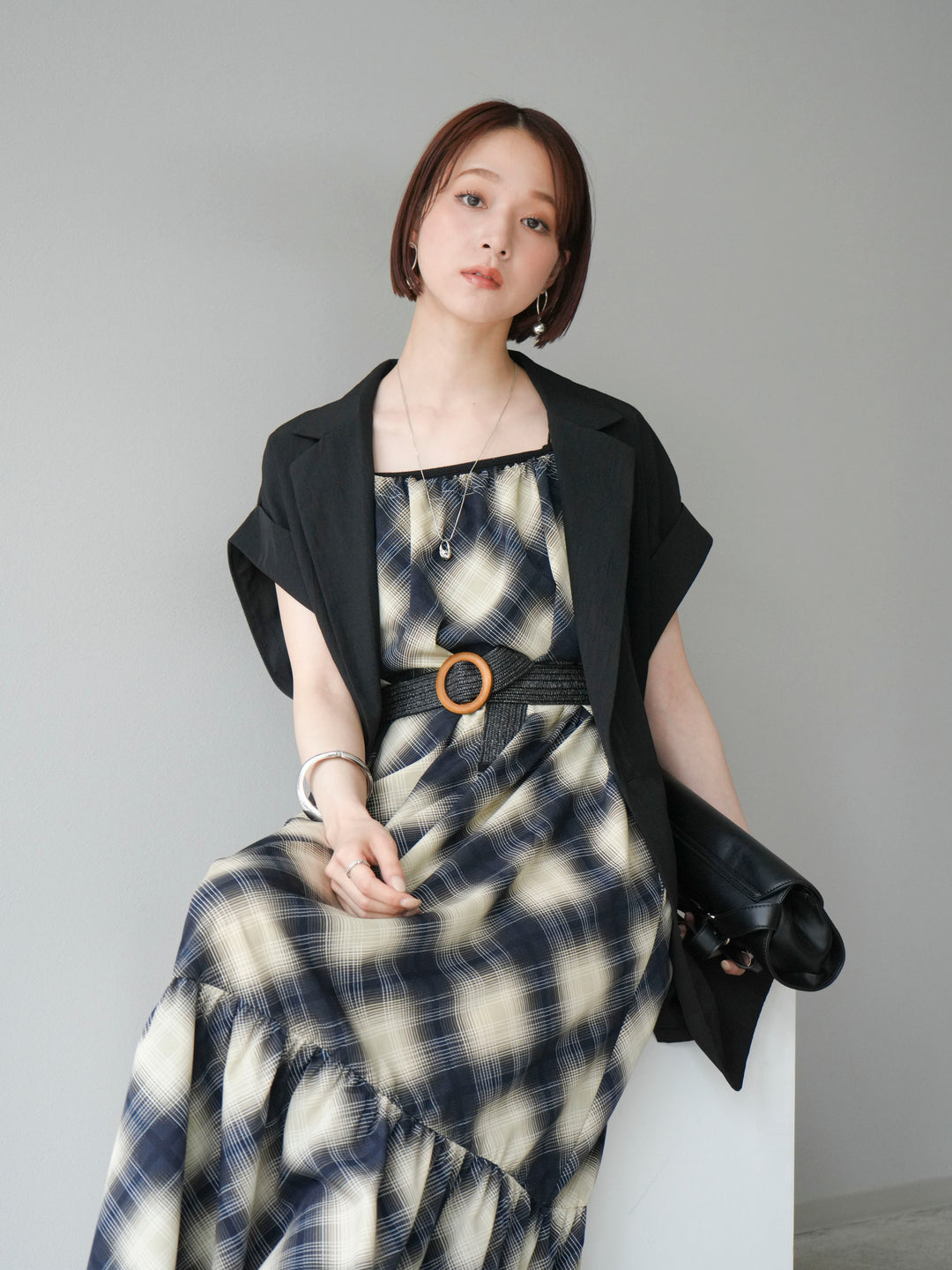 [SET]ベルト付チェックノースリーブワンピース+リネンライクノースリーブダブルジレ(2set)