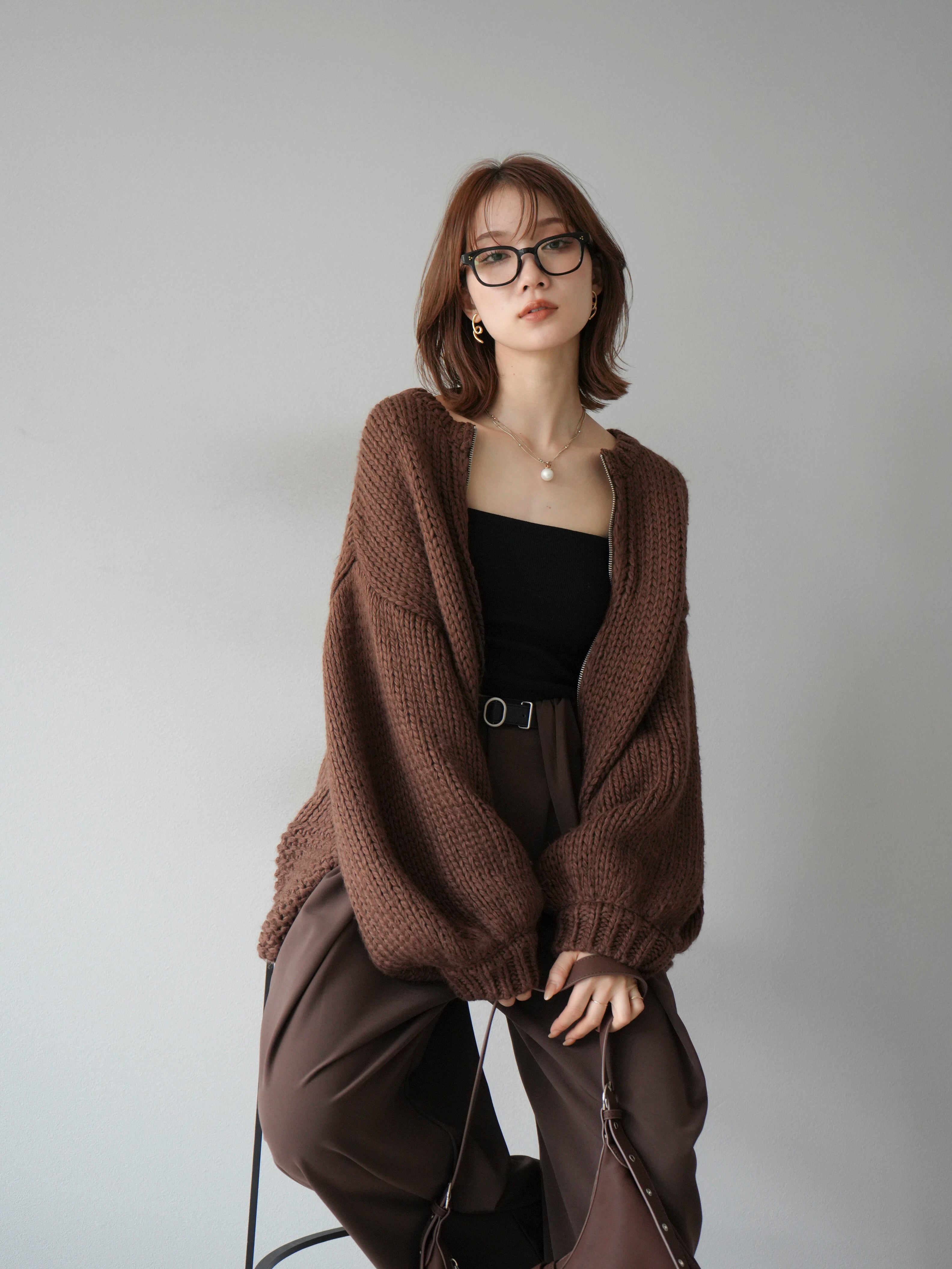 予約]ロービングケーブルオーバーZIPニットカーディガン/ブラウン – Lumier