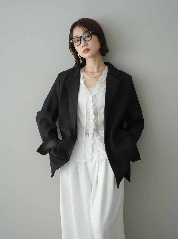 [SET]バックスリットデザインジャケット+ノースリサテンレースキャミソール(2set)