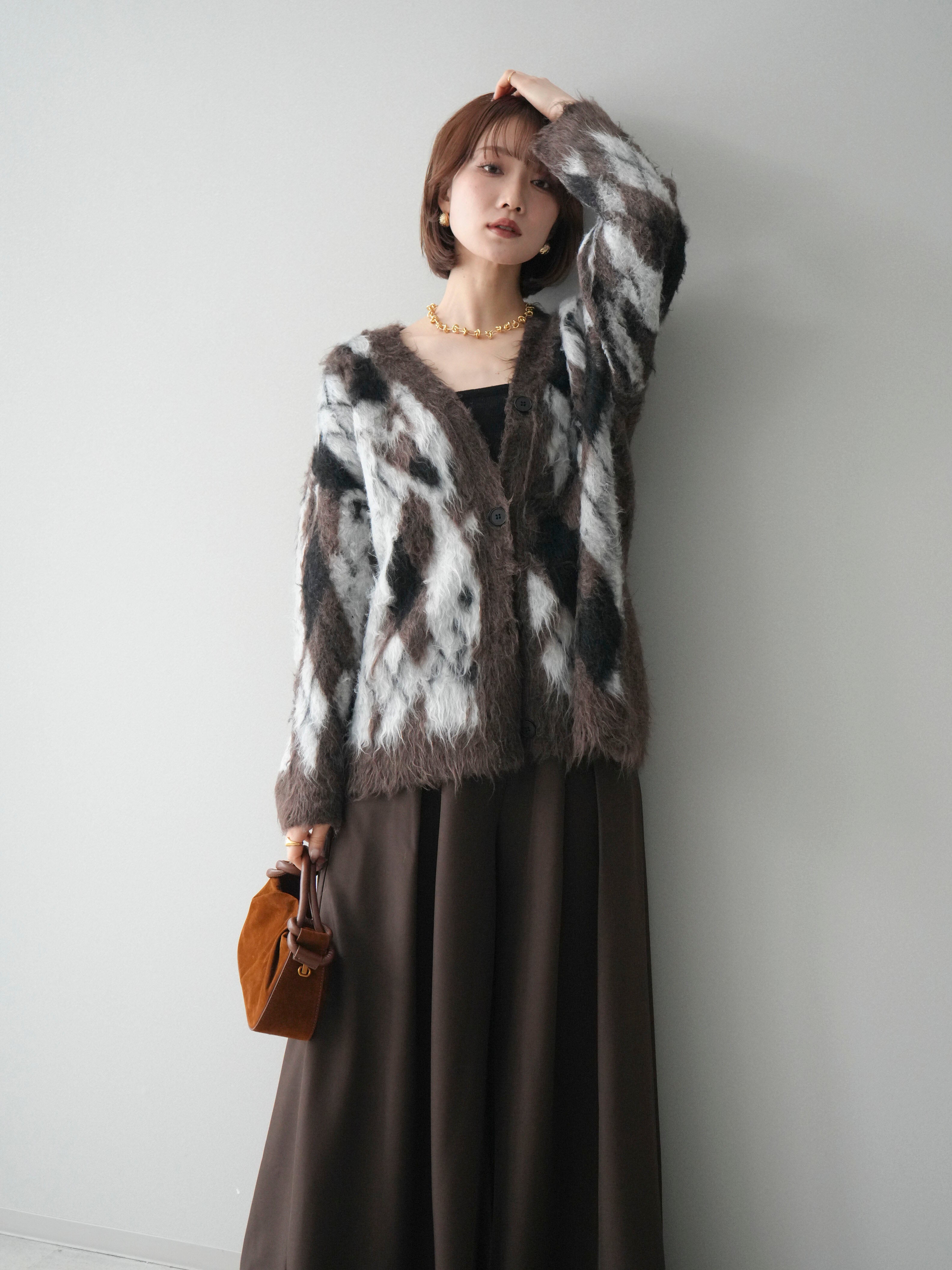 予約]アーガイル柄シャギーニットカーディガン/brown – Lumier