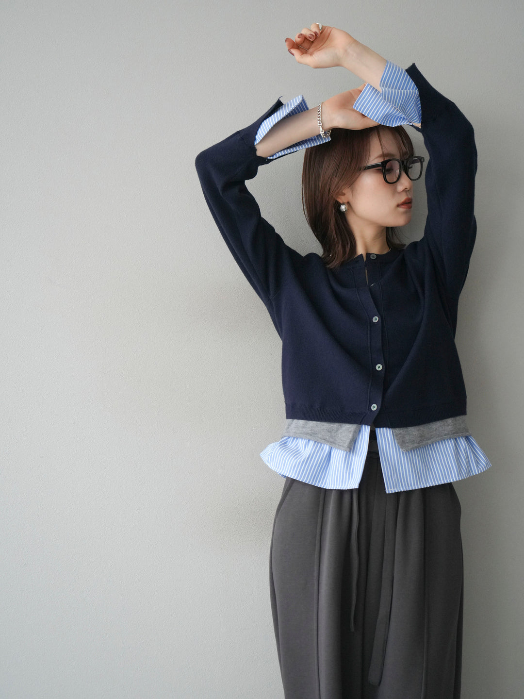 [予約]シャツ襟レイヤードニットカーディガン/navy