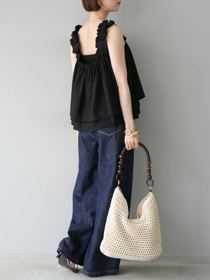 [SET] 縮肩喇叭背心 + 臀部設計牛仔褲 (2 件套)