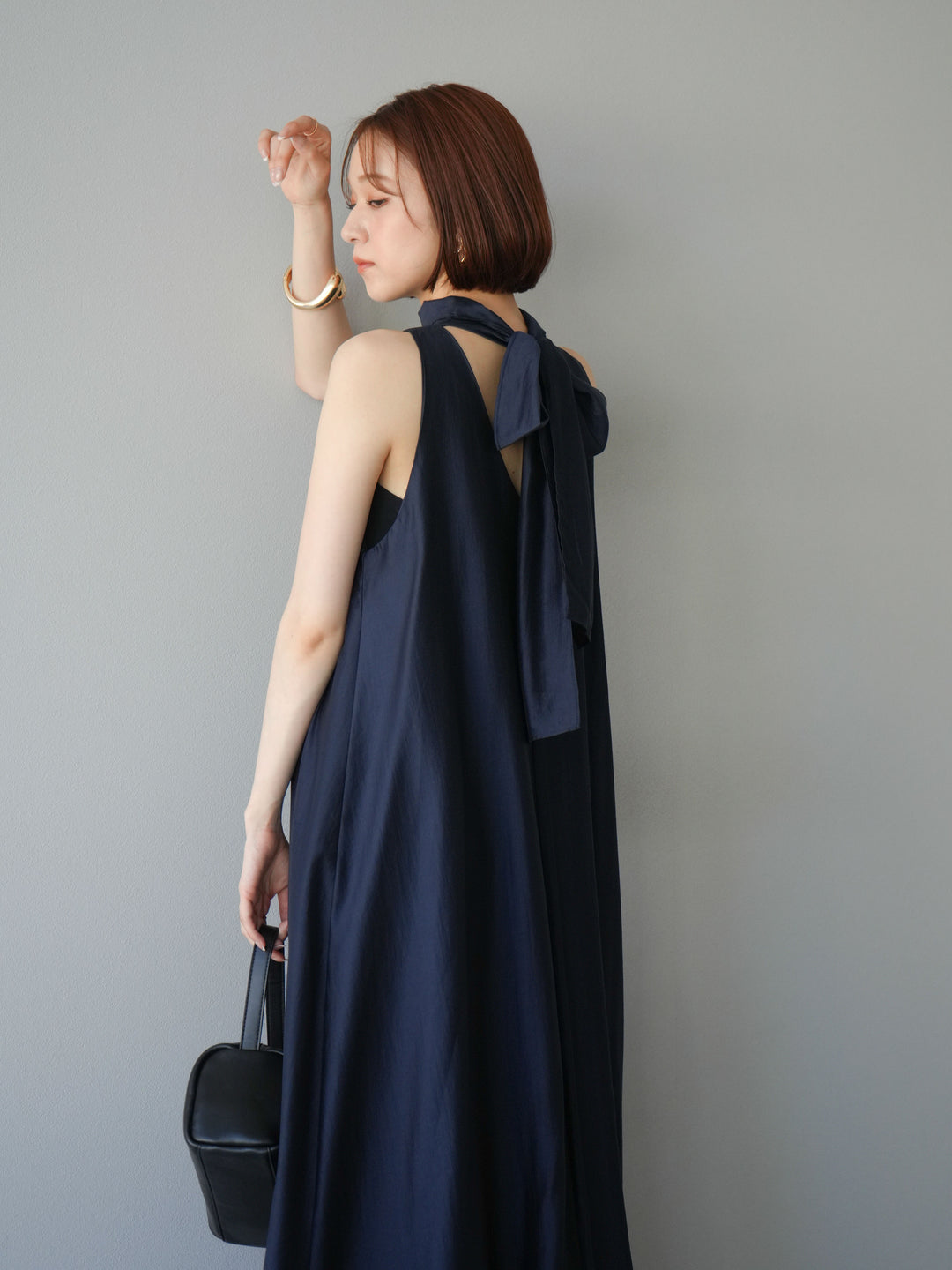 [予約]シアーホルターバックオープンワンピース/ネイビー