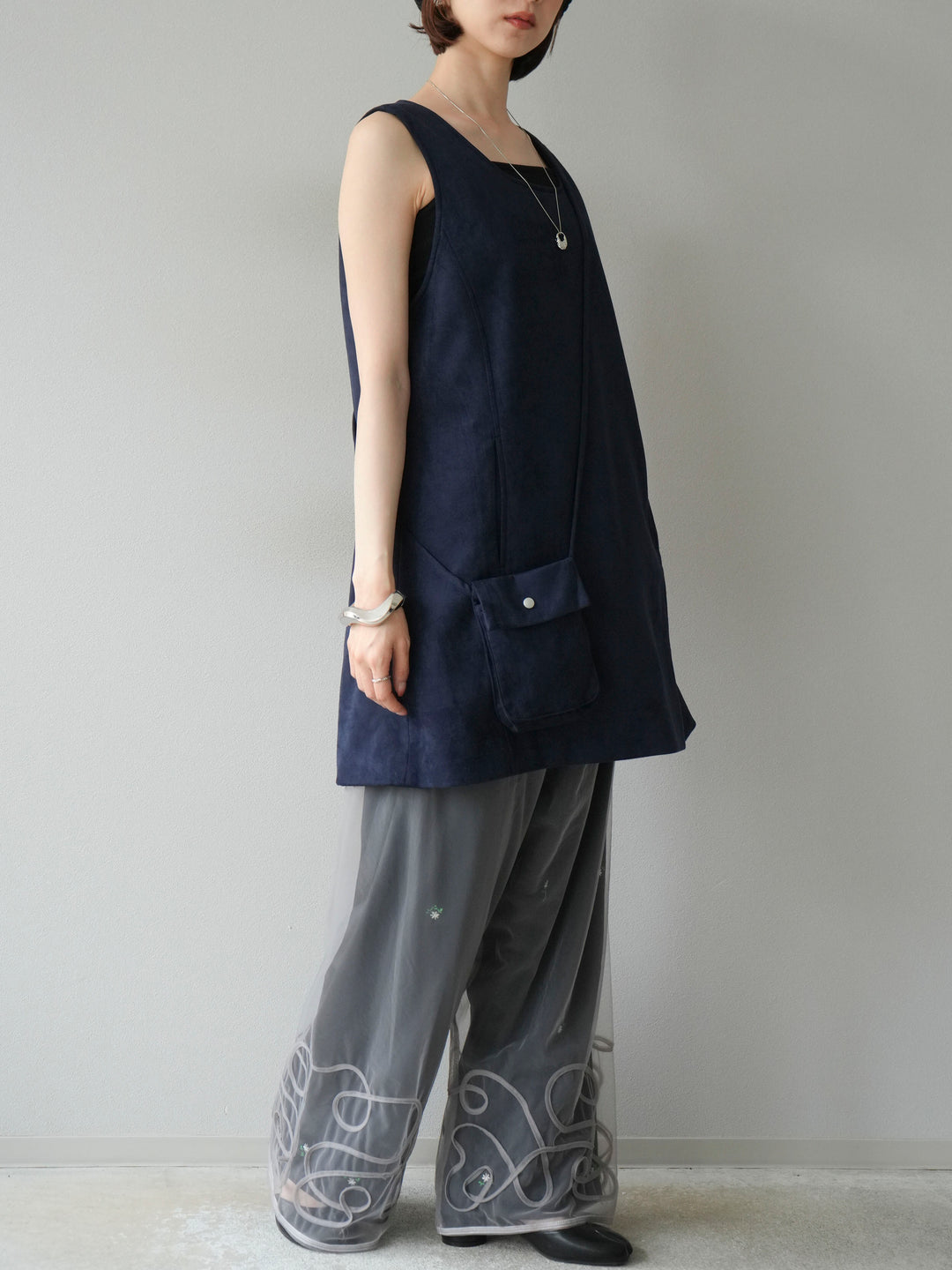 [予約]フラワー刺繍イージーパンツ/ブラック