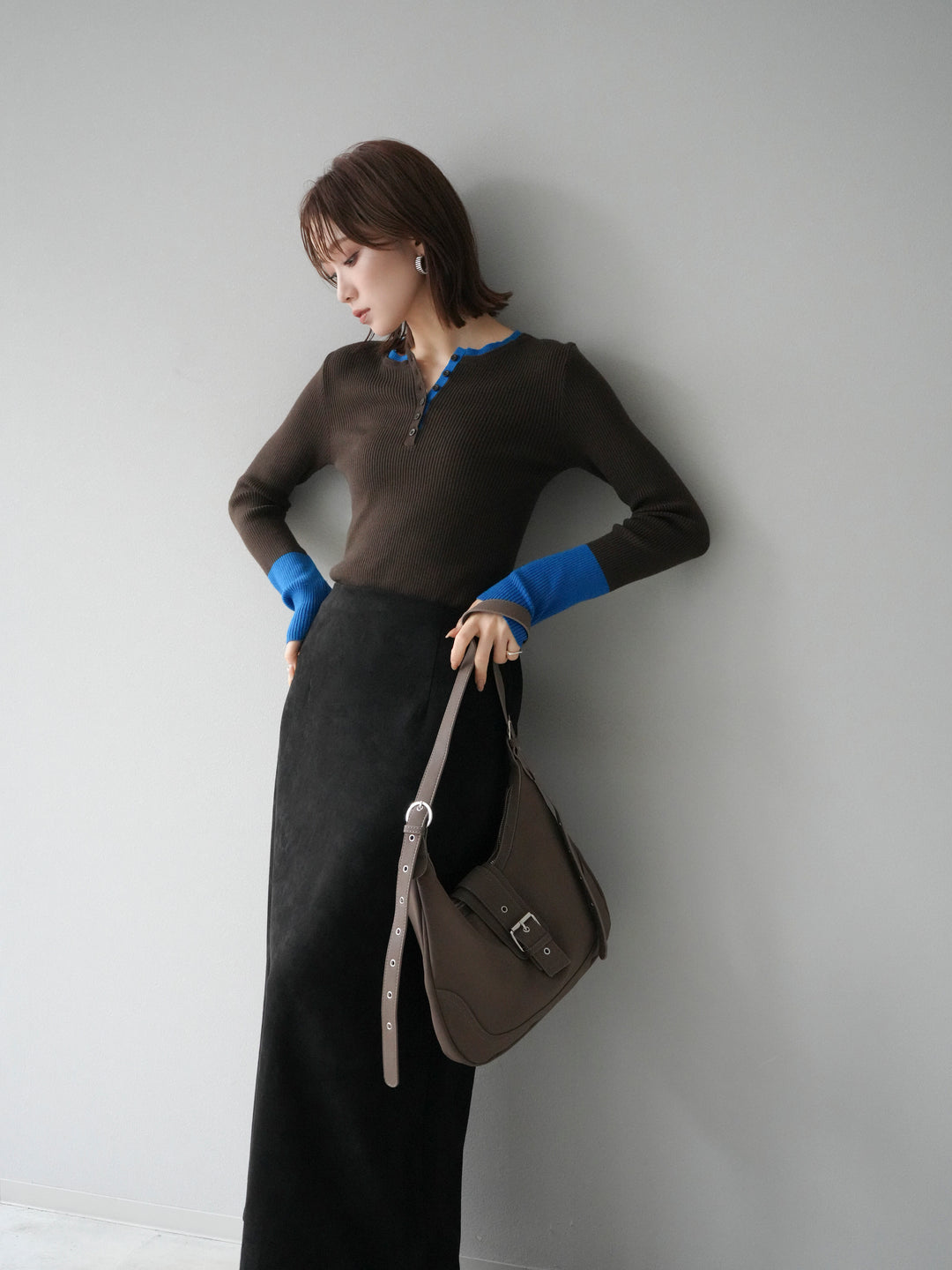 [1]ヘンリーネック配色リブニットトップス/ブラウン