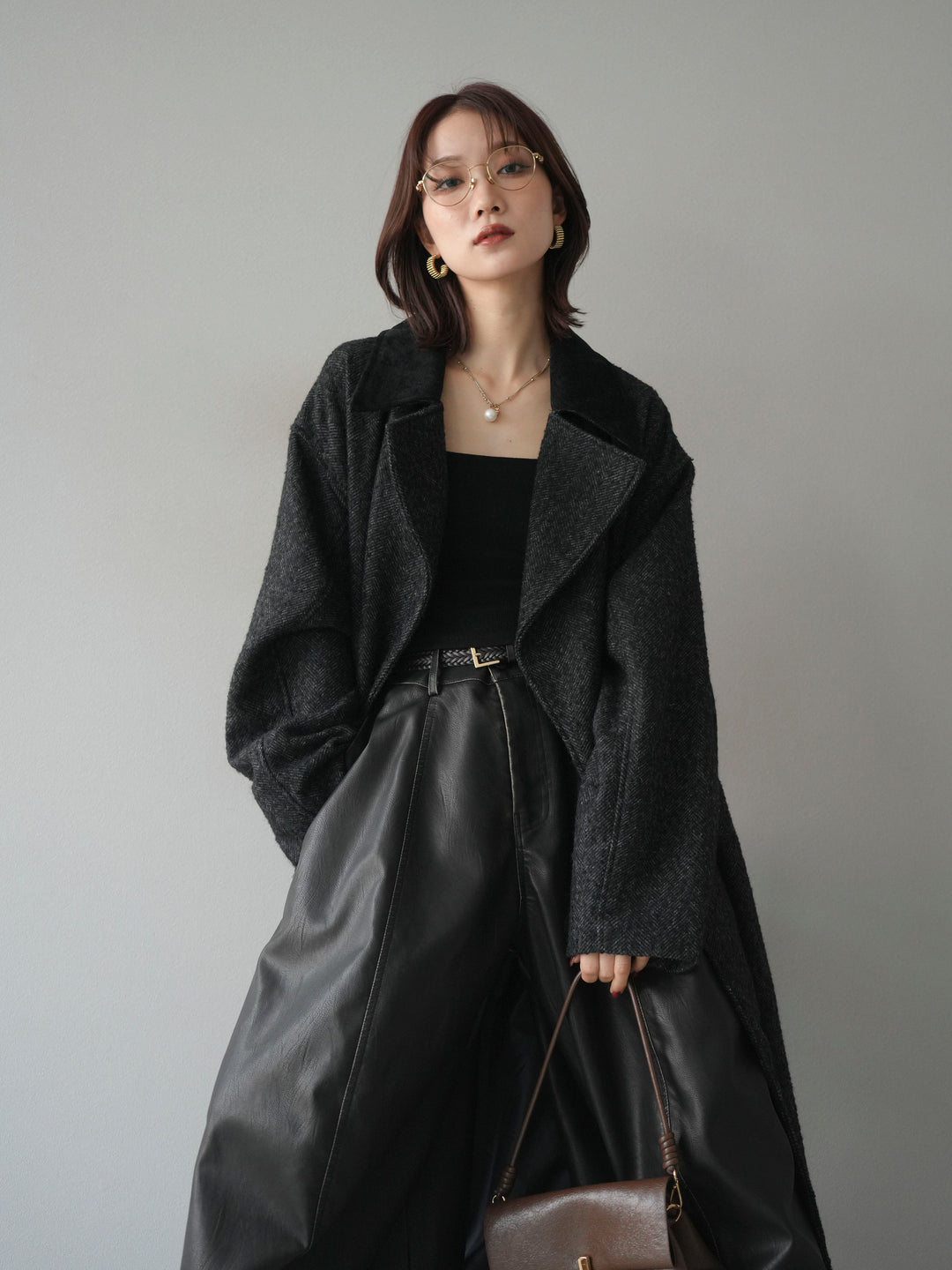 [予約]ネップヘリンボーンレザー襟チェスターコート/black