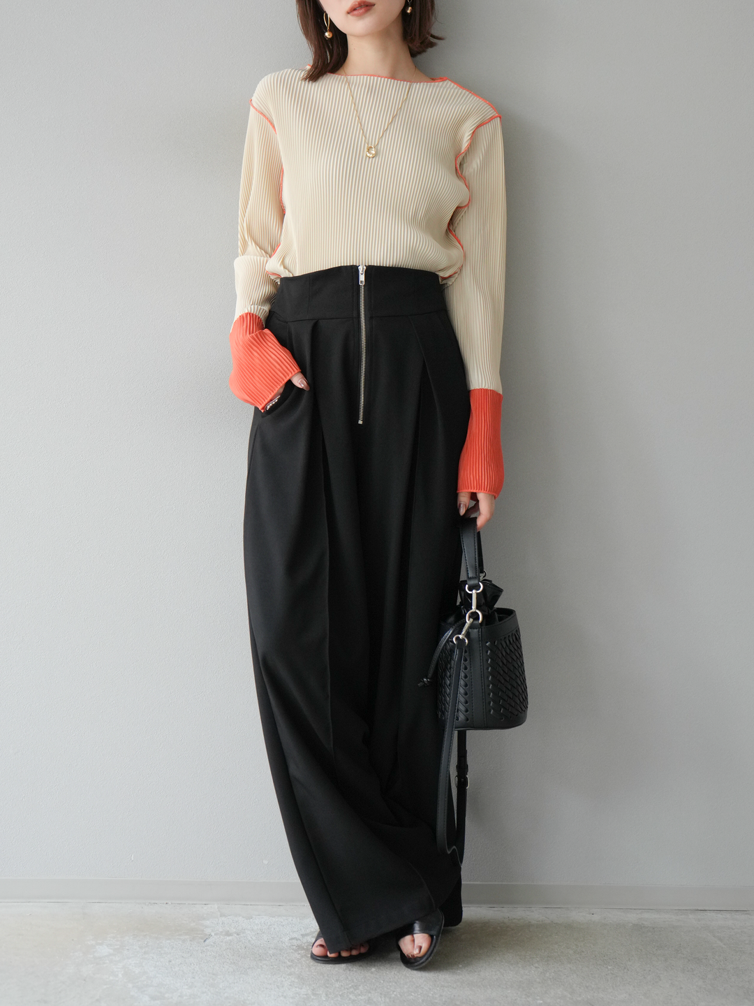 [予約]バイカラープリーツトップス/アイボリー