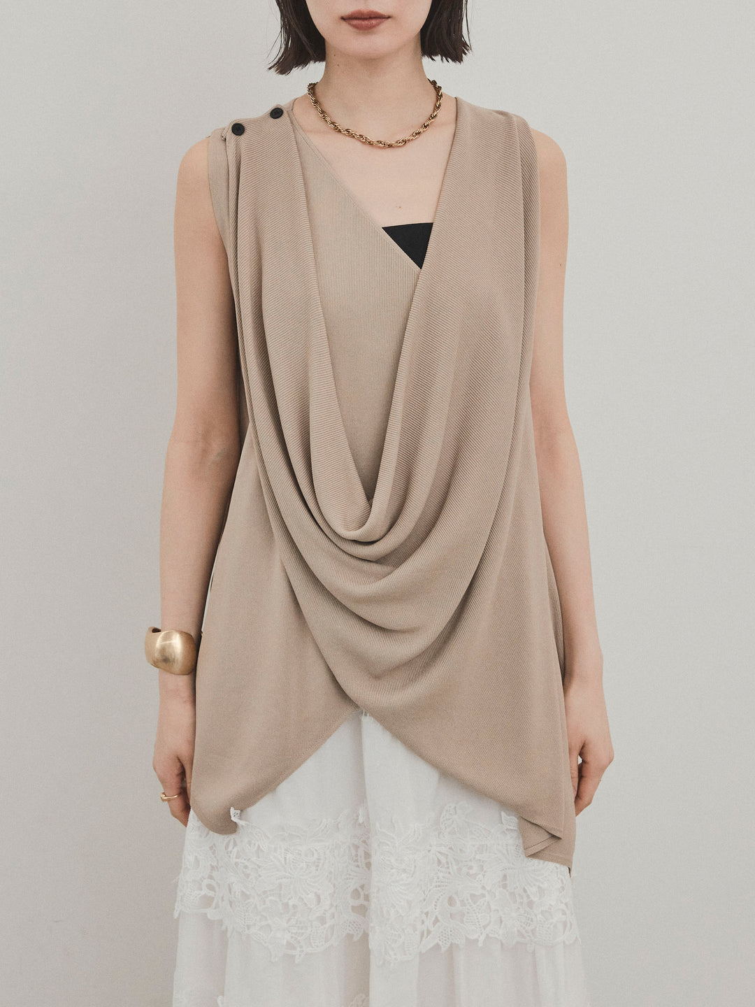 [予約]ドライタッチドレープニットプルオーバー/ベージュ