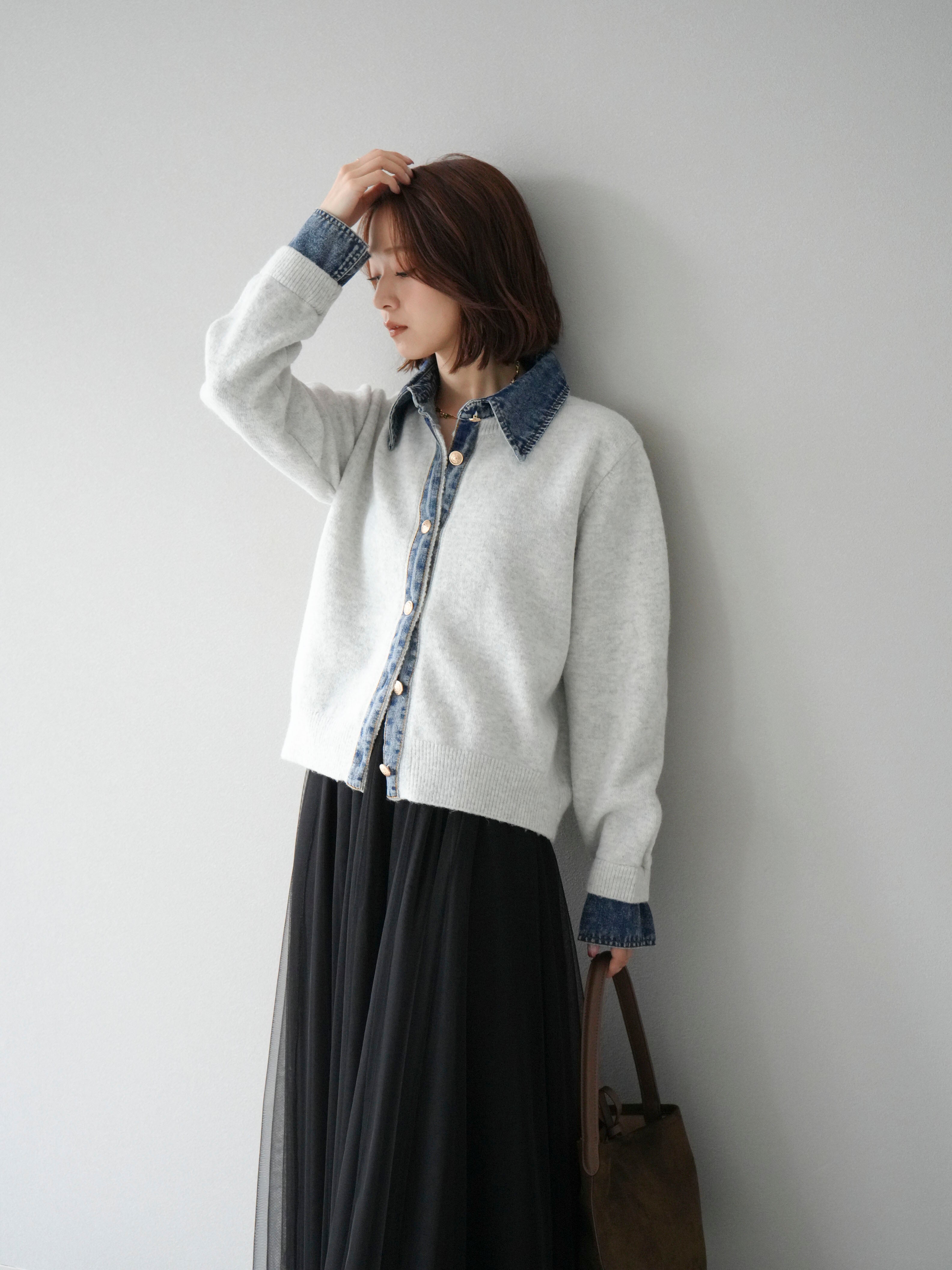 予約]デニム襟ボタンニットカーディガン/オートミール – Lumier
