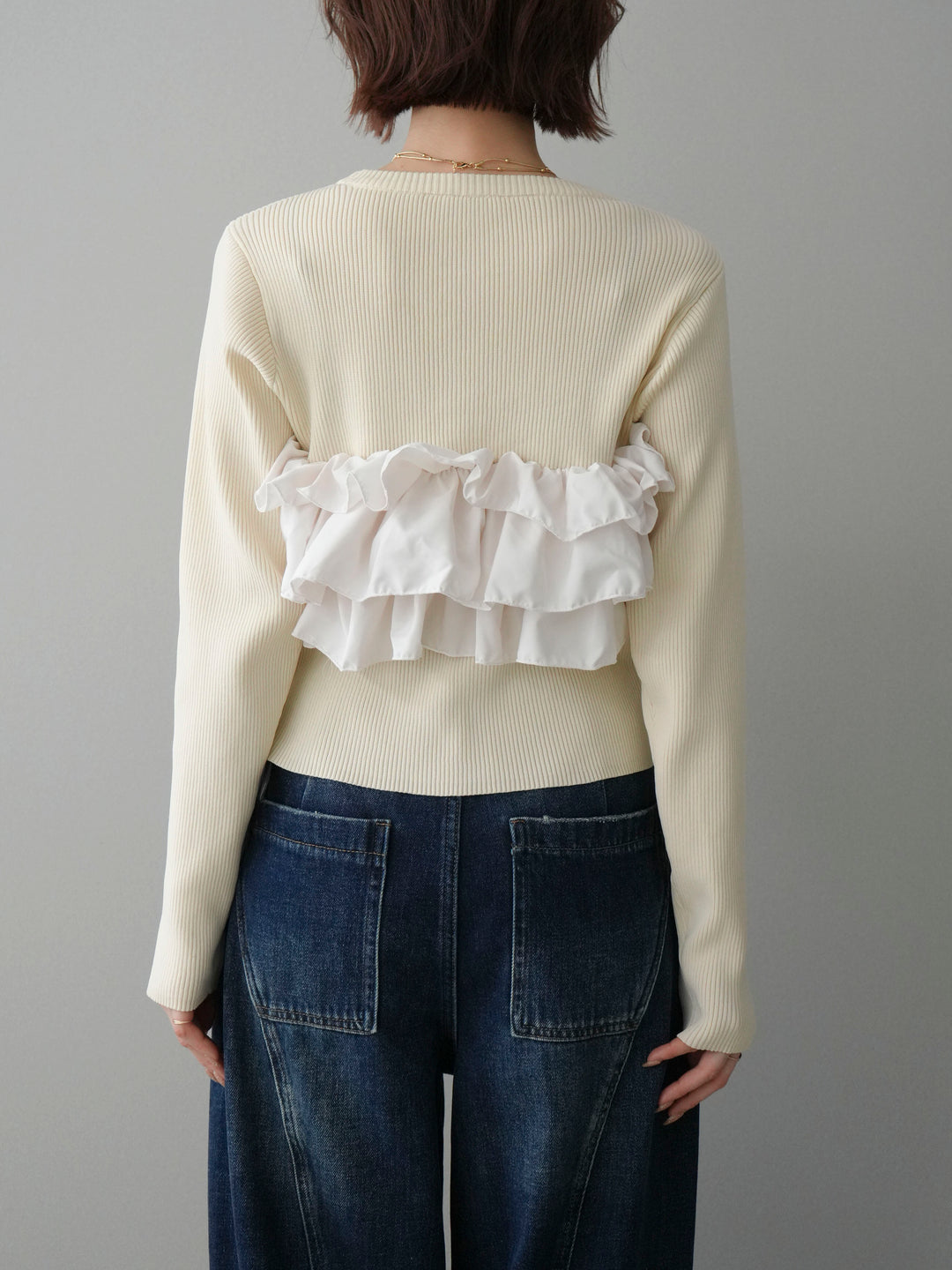 [予約]フリルビスチェドッキングスポンジニットプルオーバー/ivory