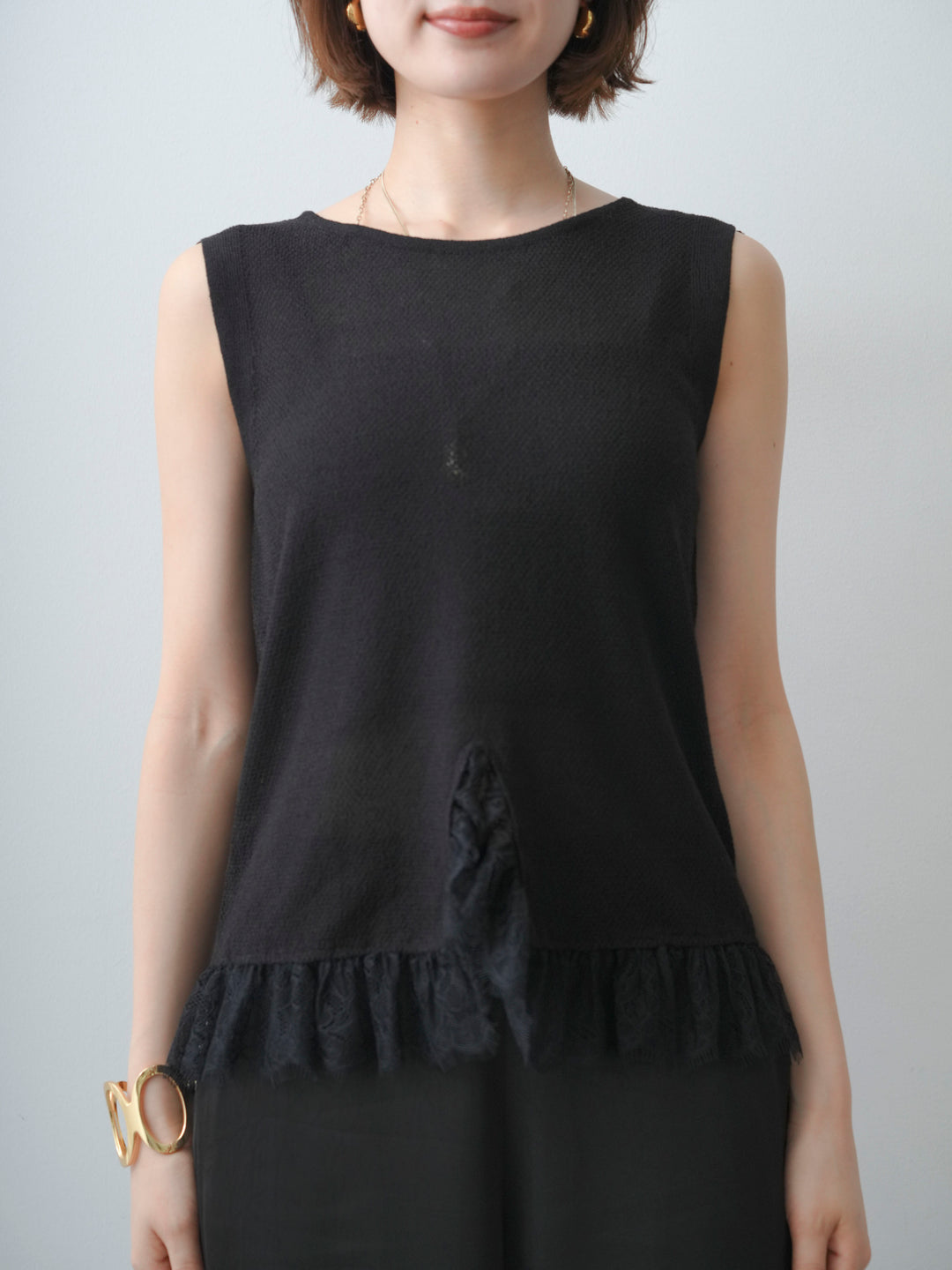 [予約]レースドッキングノースリニットトップス/black