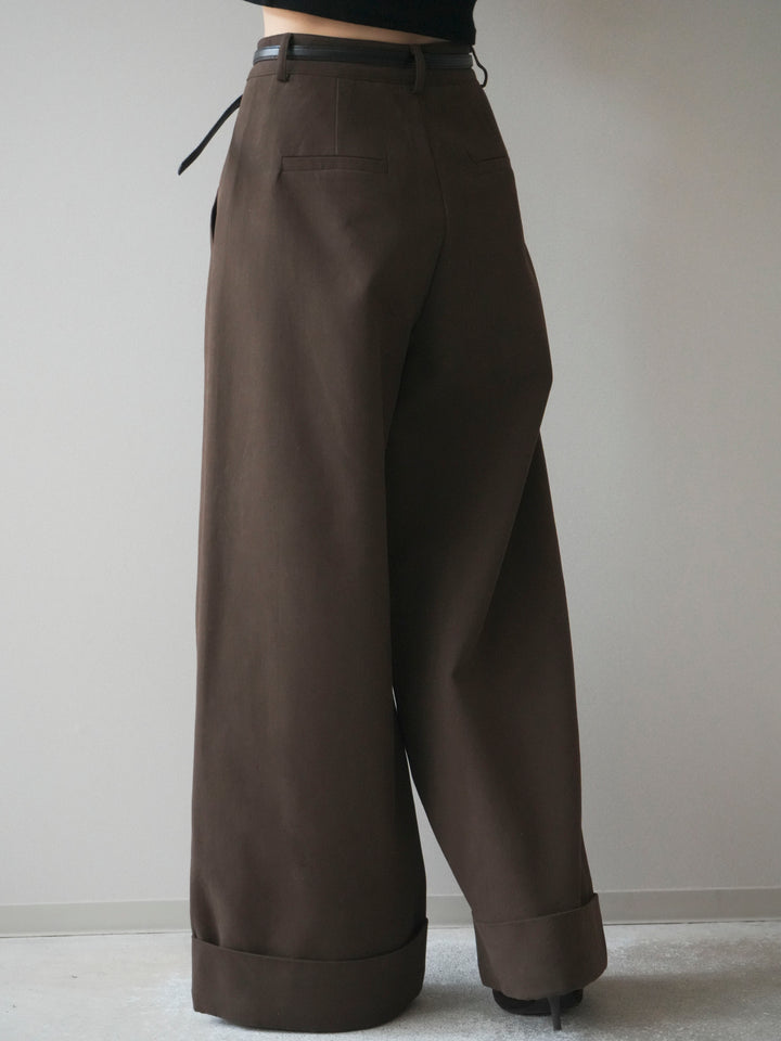 [予約]ベルト付き折り返しコットンツイルワイドパンツ/brown