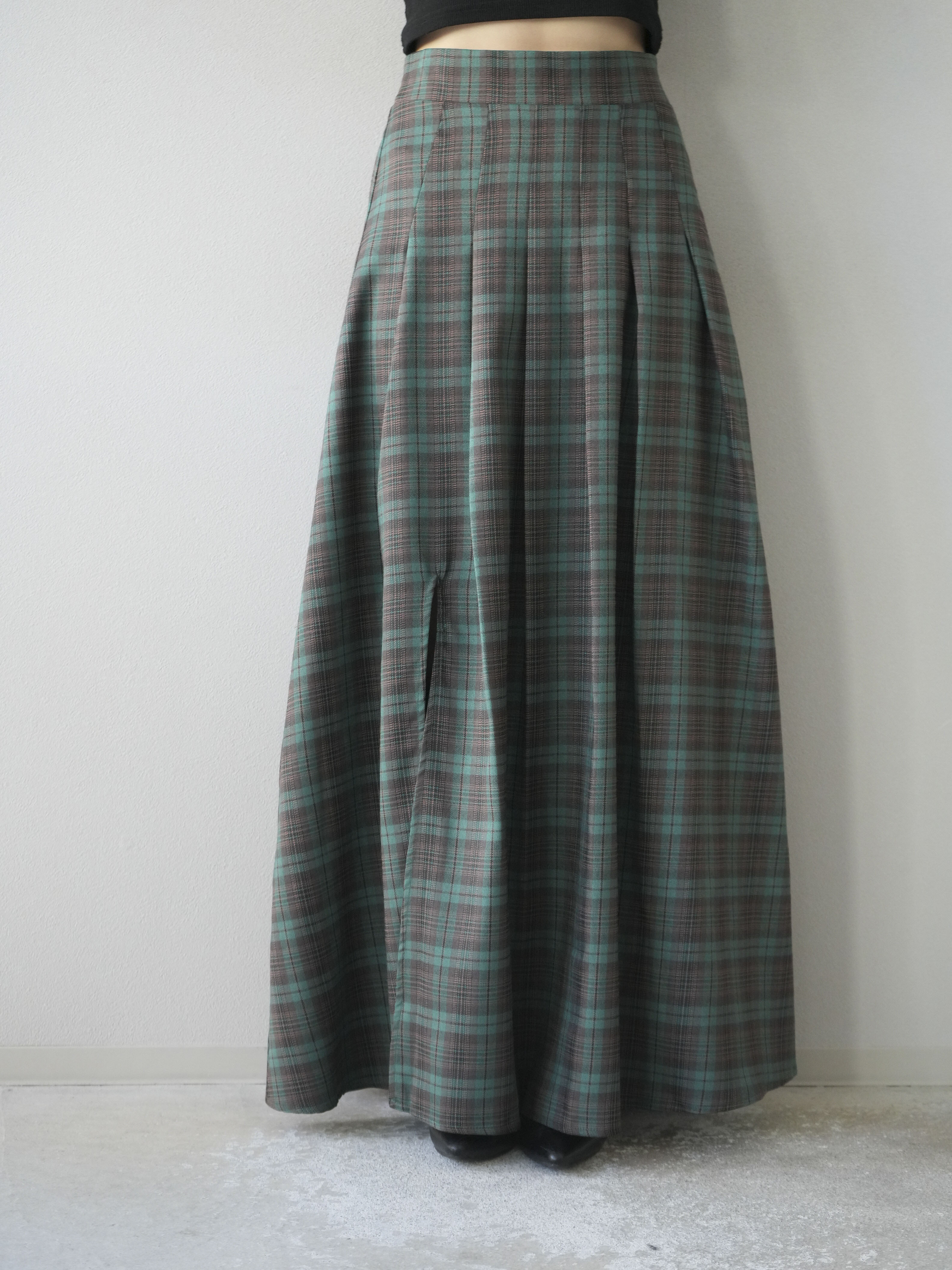 予約]チェック柄タックフレアスカート/グリーン – Lumier