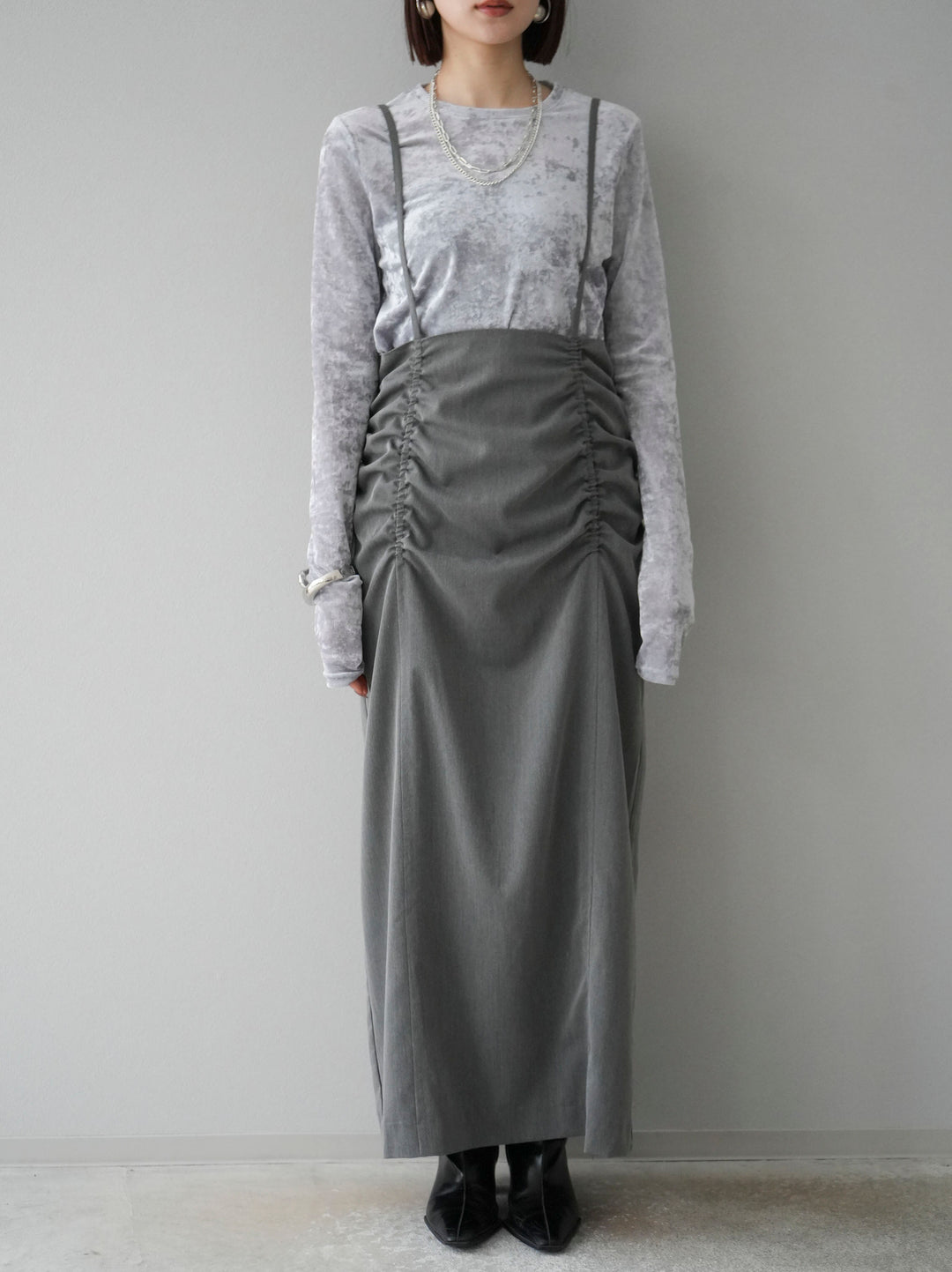 【預購】褶皺吊帶裙/炭灰