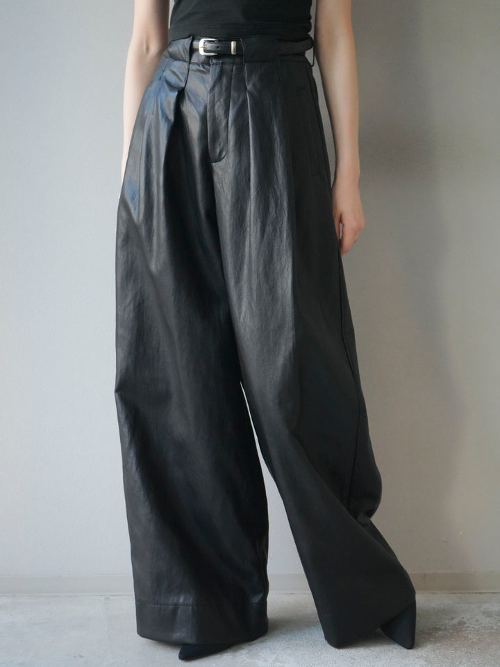 [予約]レザーワイドパンツ/black