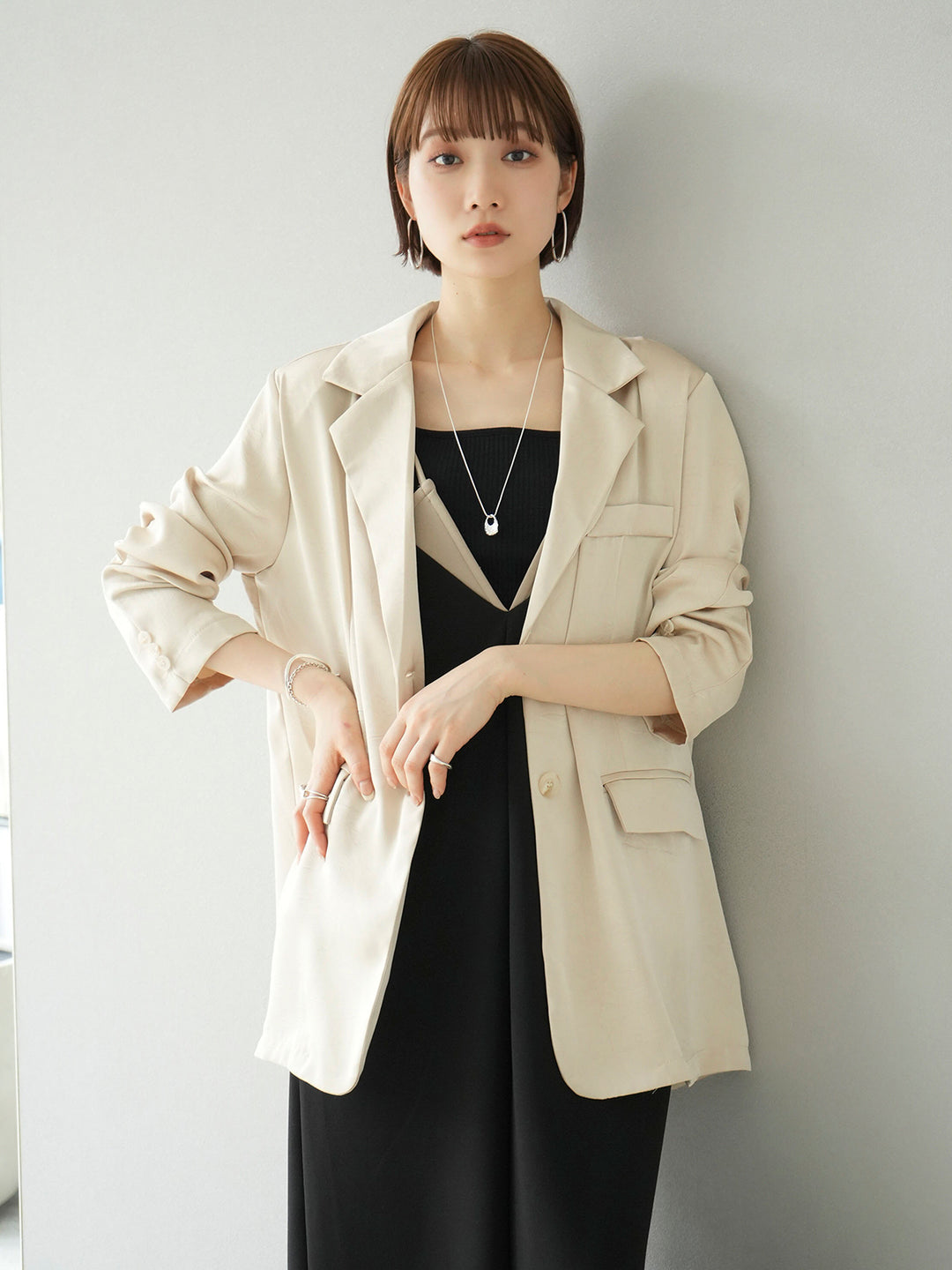 [SET] Bicolor layered design cami dress + crushed satin tailored jacket (2set)