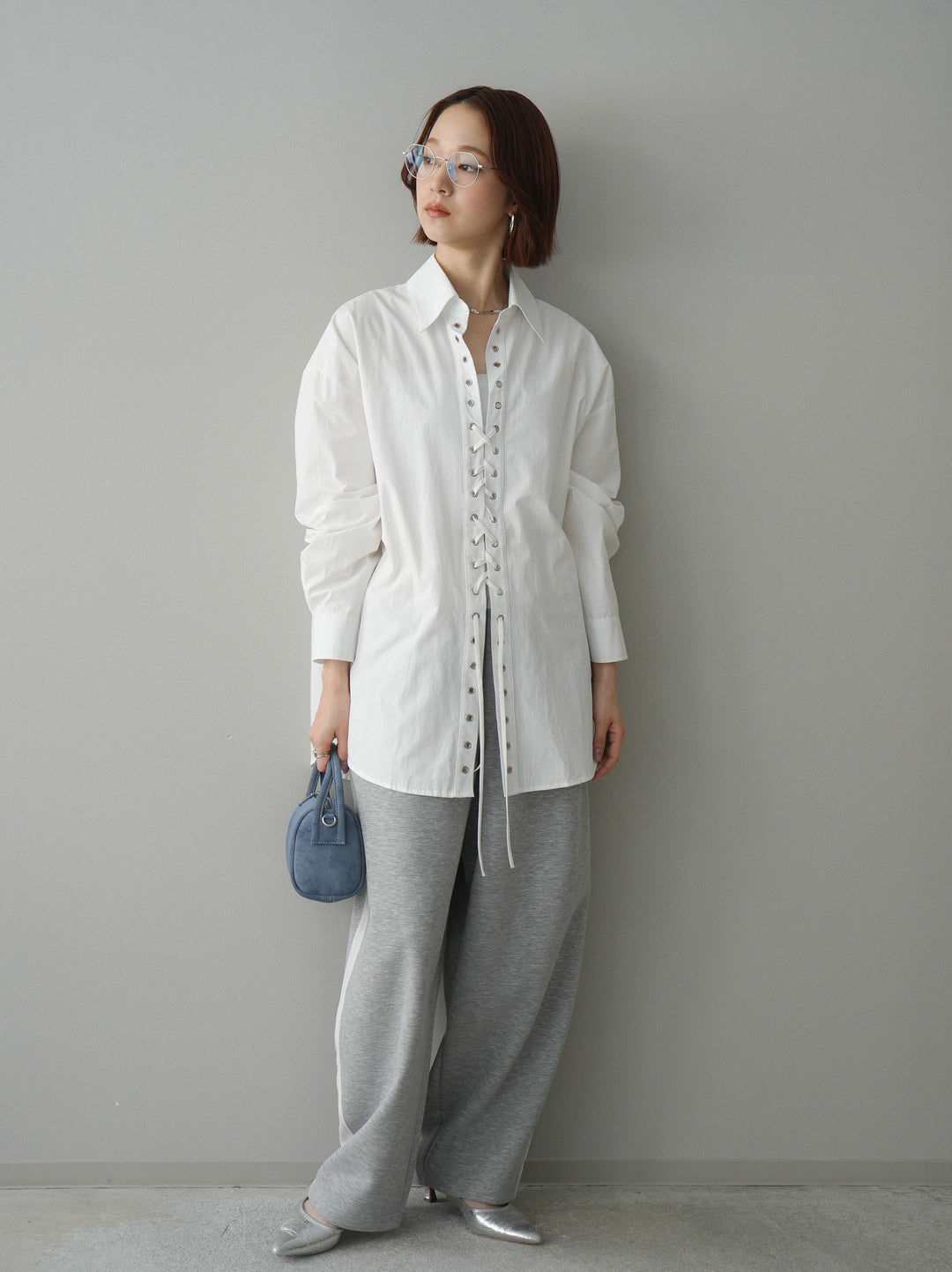 [SET]レースアップブロードシャツ+バイカラー異素材サイドラインライトポンチパンツ(2set)