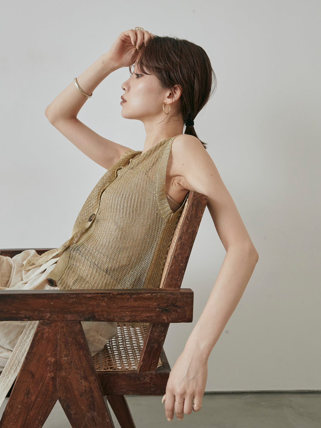 [預購] 細繩針織背心/金色