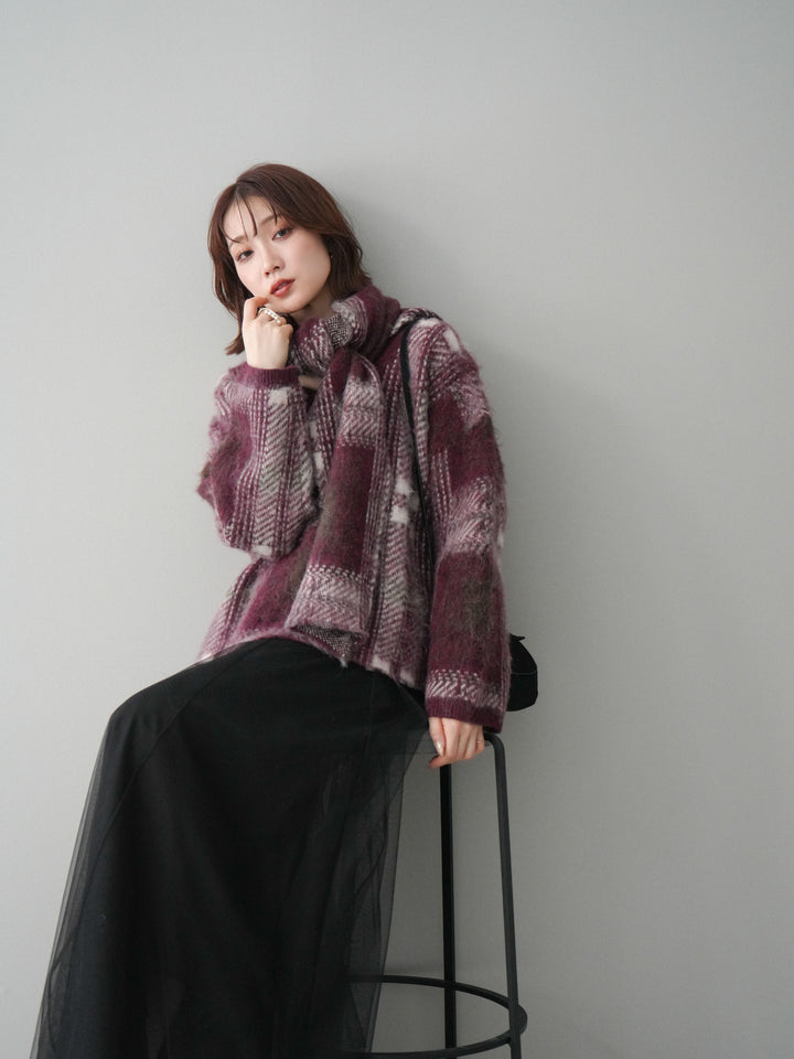 [予約]ストール付シャギーチェックニットプルオーバー/red