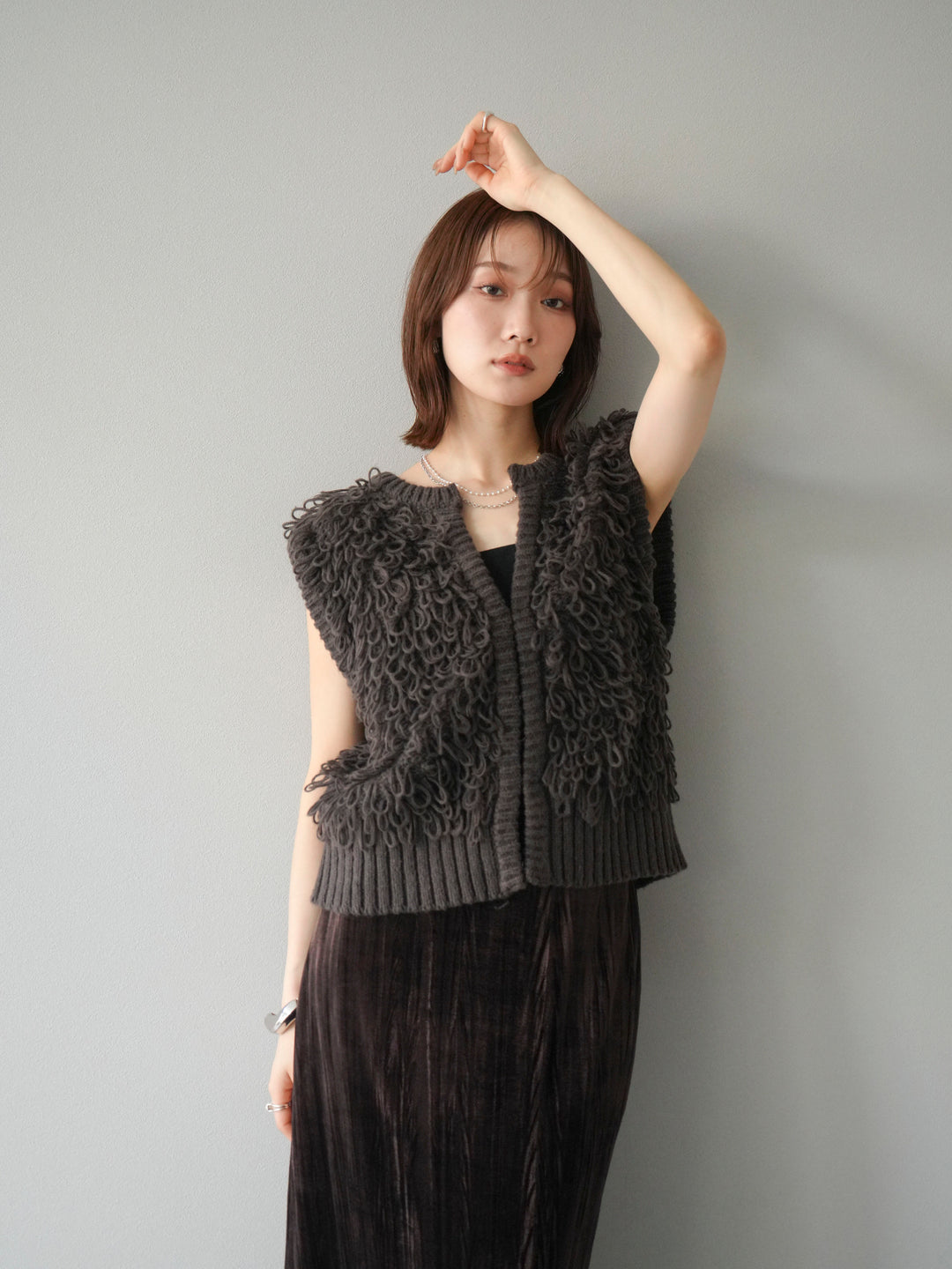 [SET]レザー襟オンブレチェックオーバーシャツ +ループデザインホックベスト +クラッシュベロアナロースカート(3set)