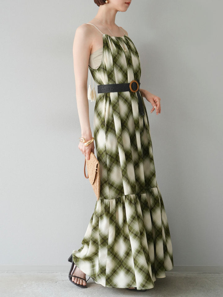[SET] 繫腰帶格紋無袖連身裙 + 可選飾品套裝（2 套）