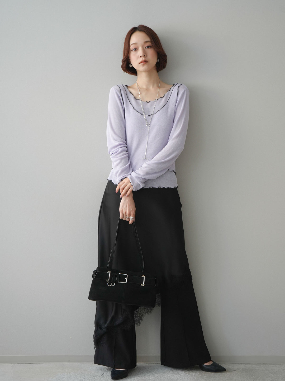 [予約]サテンライクアシメレーススカート/black