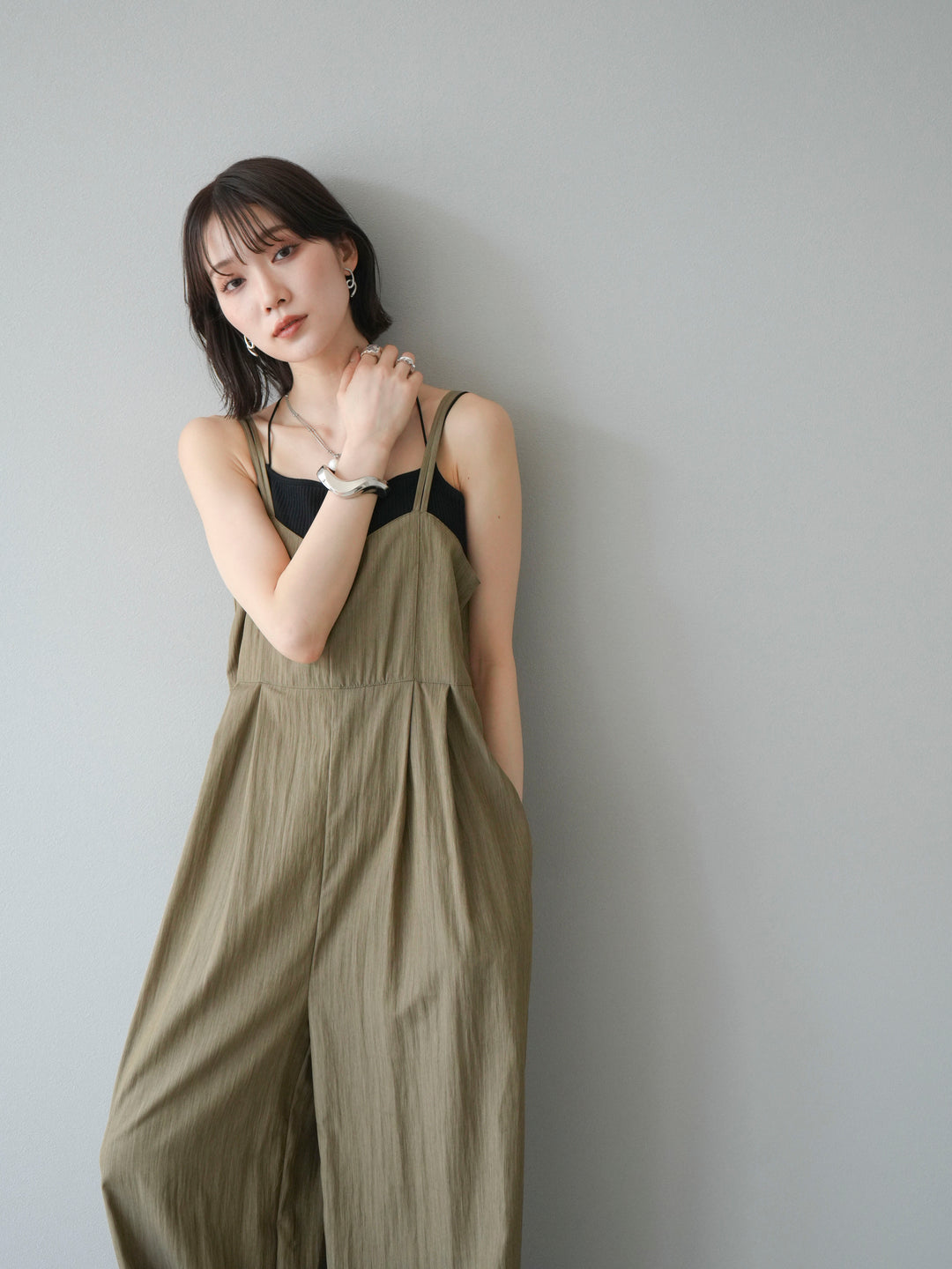 [SET]リネンライクビスチェデザインサロペット+ダブルストラップカットリブブラキャミソール(2set)