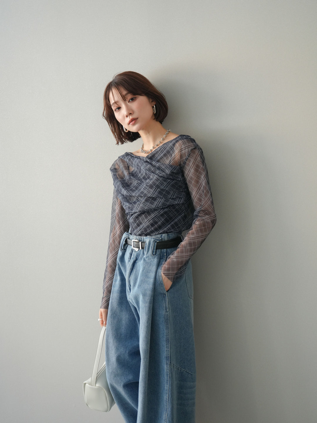 [予約]チュールバイアスチェックプリントタックネックトップス/navy