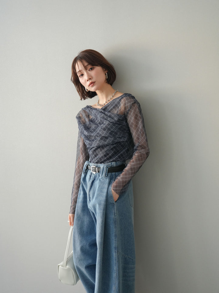 [予約]チュールバイアスチェックプリントタックネックトップス/navy