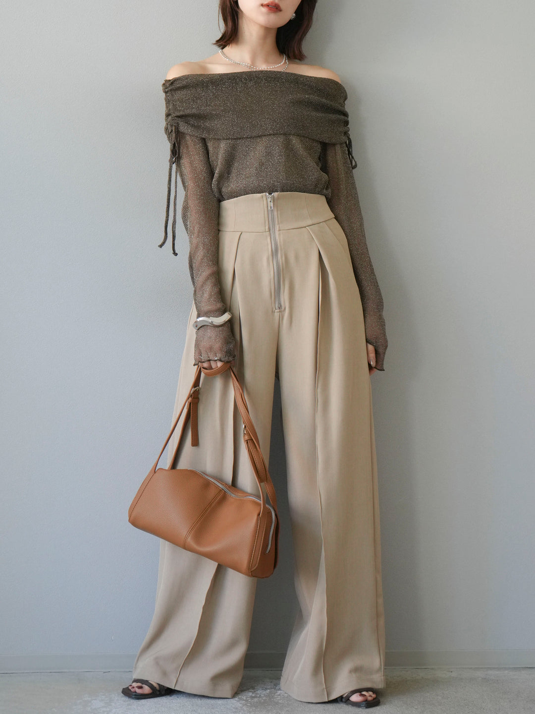 [予約]ラメシアーウィンガーホールオフショルトップス/ブラウン